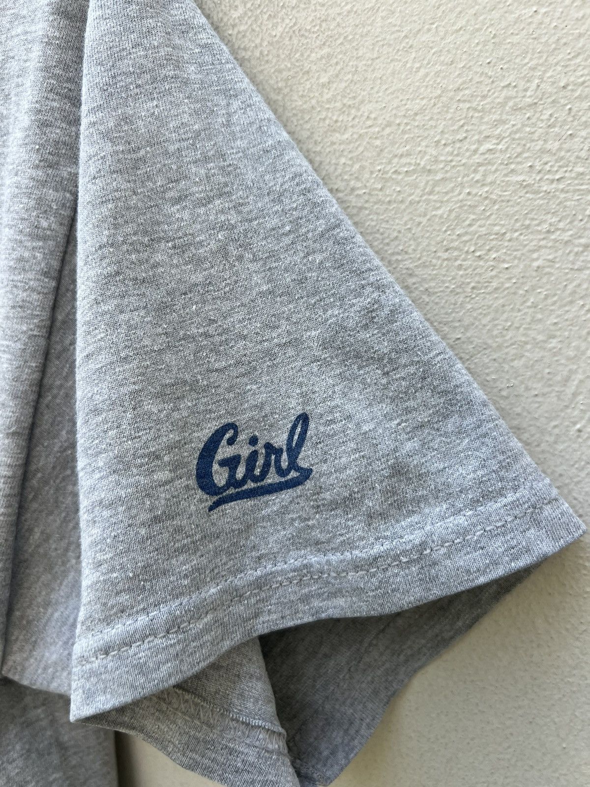 Girl Skateboards Vintage 90s Girl Skateboard Grey t shirt Size US M / EU 48-50 / 2 - 10 Thumbnail