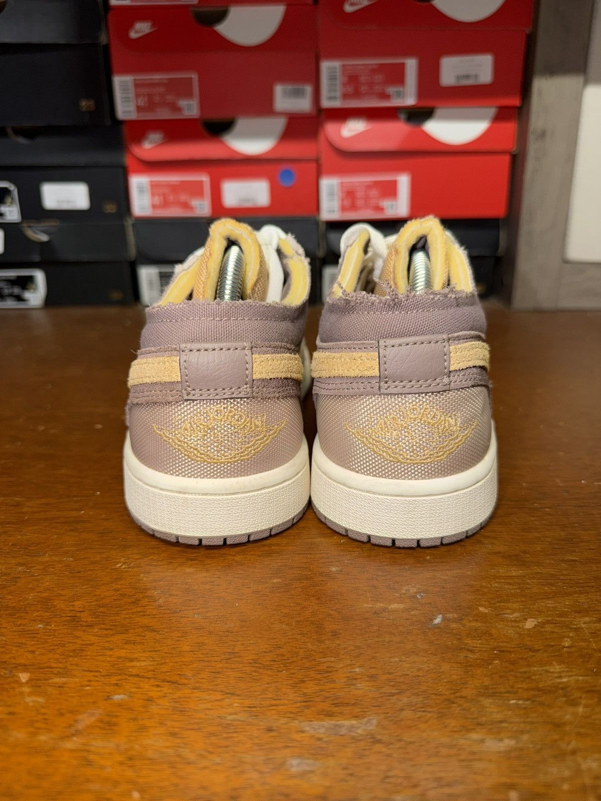 Nike Air Jordan 1 Low SE Craft Inside Out-Taupe Haze size 8.5 Size US 8.5 / EU 41-42 - 7 Thumbnail