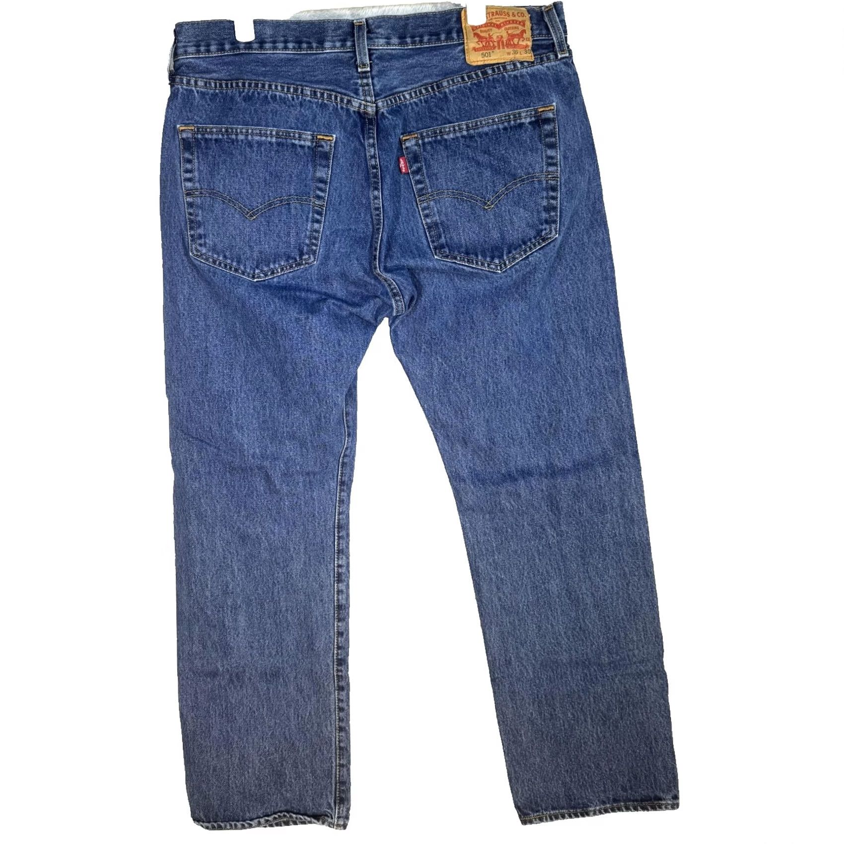Levi's VINTAGE Levi's 501 Jeans Mens 36x30 Blue Straight Leg Button Fly Original Fit Button Fly Size US 36 / EU 52 - 2 Thumbnail
