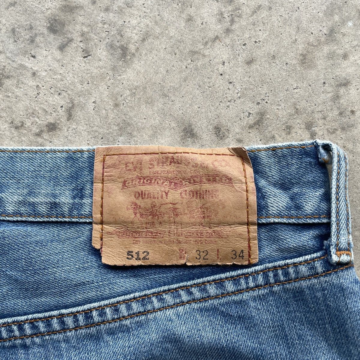 Levi's Vintage Clothing Vintage Levi’s 512 Faded Denim Jeans Pants W31x30 Size US 31 - 11 Thumbnail