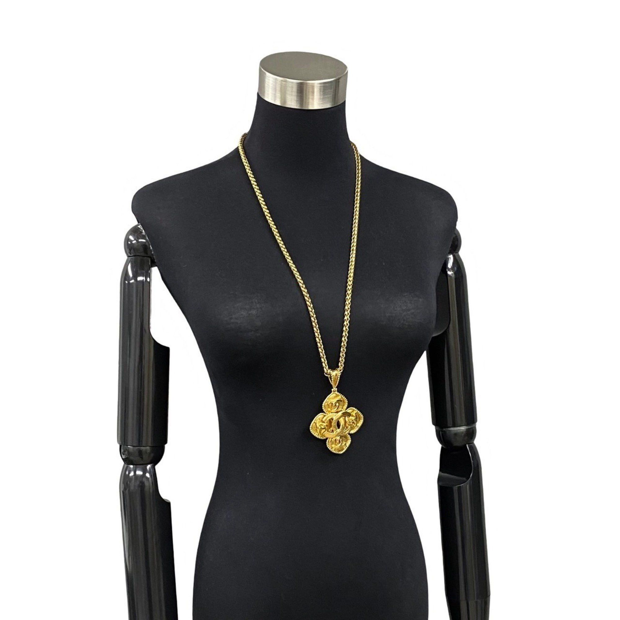 Chanel Chanel Clover necklace Size ONE SIZE - 1 Thumbnail
