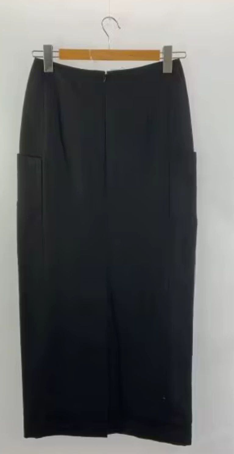 Yohji Yamamoto Yohji Yamamoto Black skirt with slit at the back skirt Size 25" / US 0 / IT 36 - 2 Thumbnail