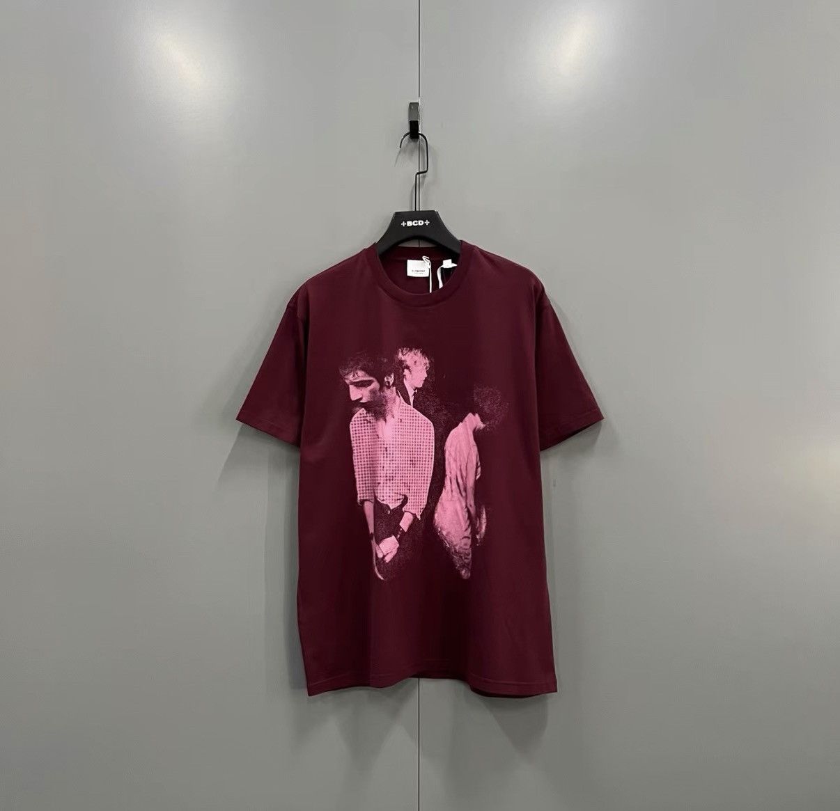 Burberry Burberry Figure Print Short Sleeve Shirt J41 Size US M / EU 48-50 / 2 - 1 Thumbnail