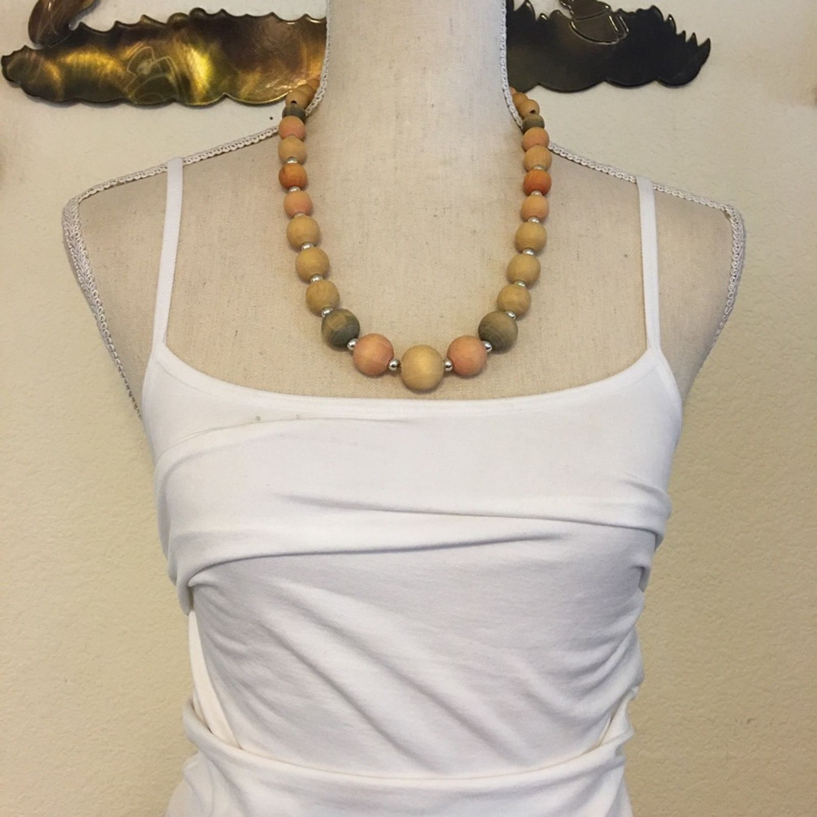 Vintage Vintage multi tone wood bead necklace Size ONE SIZE - 3 Thumbnail