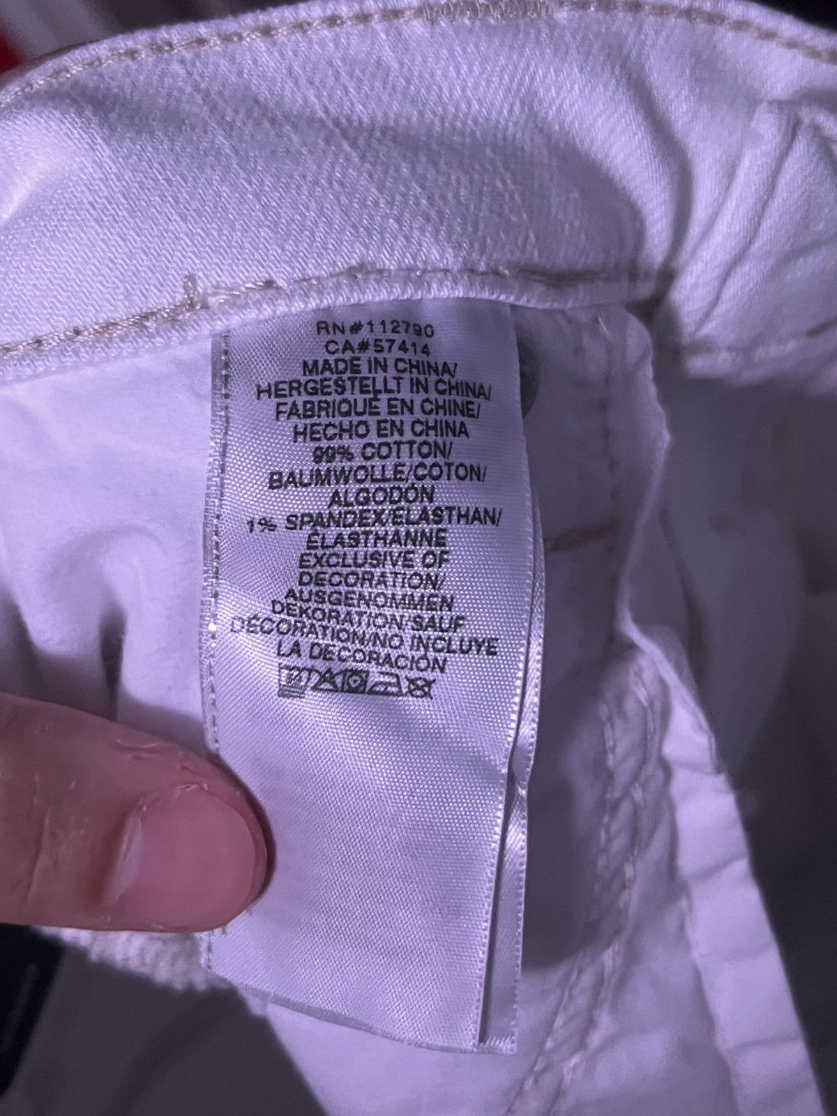 True Religion True Religion white Denim pants Size US 31 - 6 Thumbnail