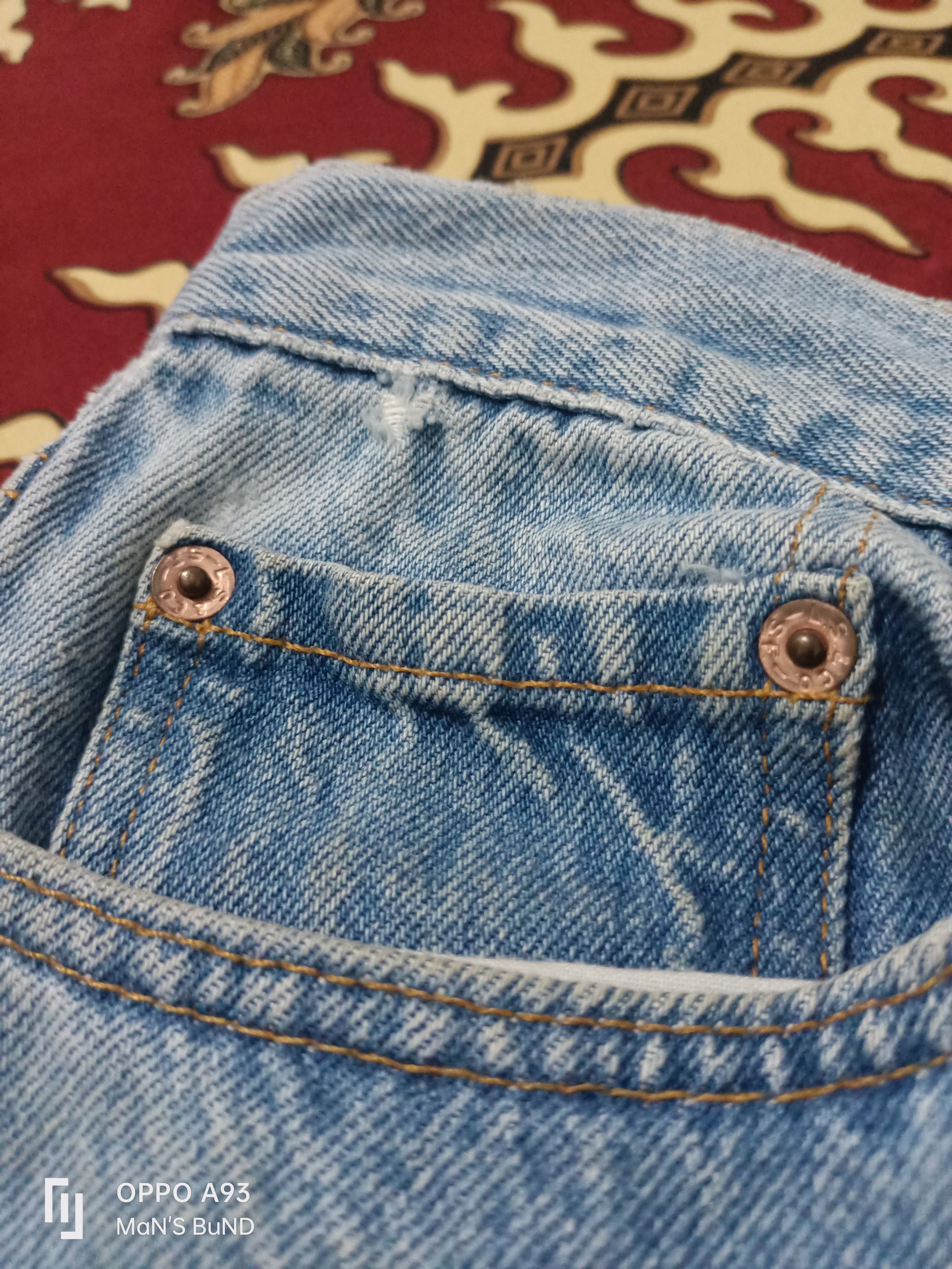 Levi's Vintage Clothing Vintage 90s Levi's 501 3 sisters Size 32" / US 10 / IT 46 - 11 Thumbnail