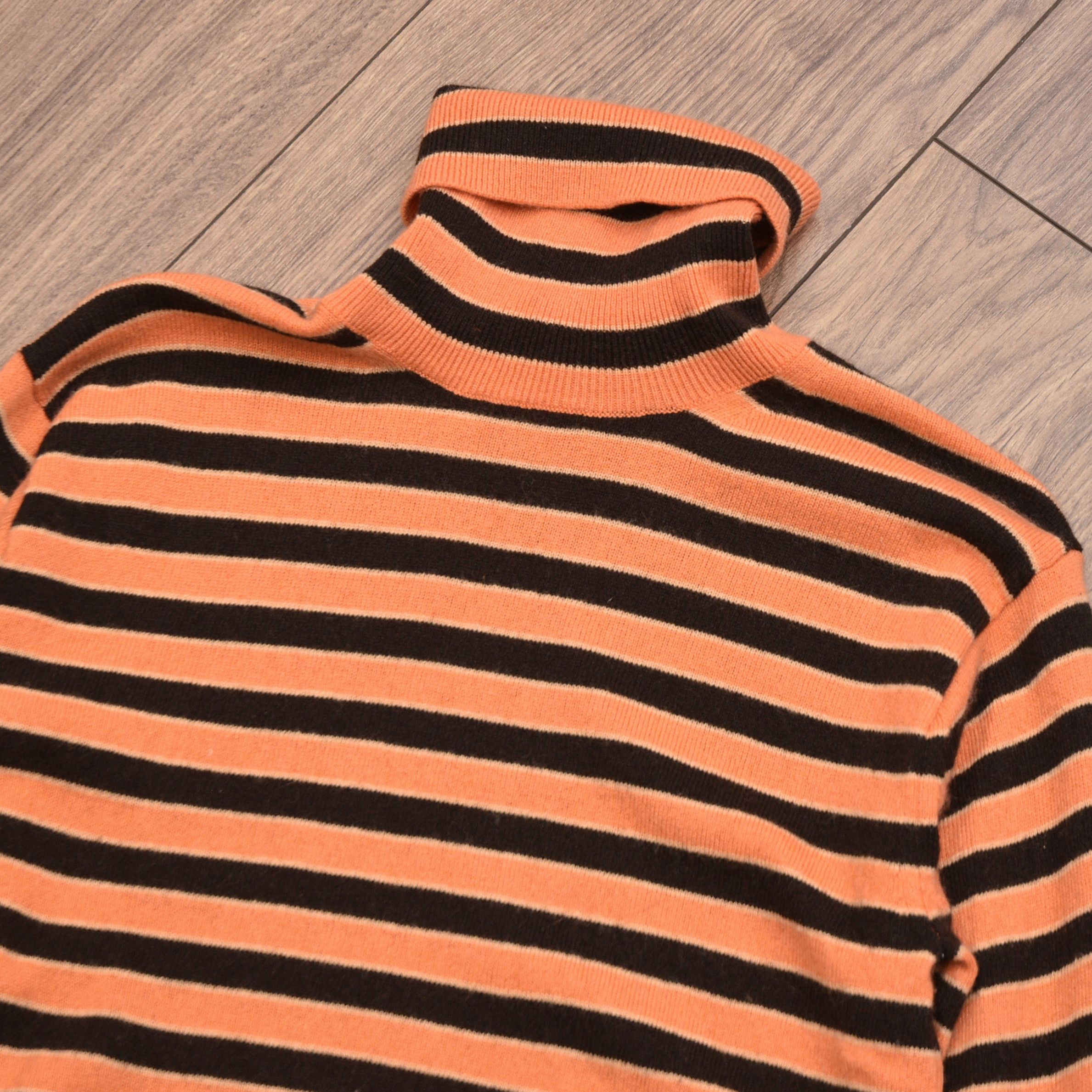 Marni × Uniqlo MARNI x UNIQLO Orange Striped 100% Cashmere Turtleneck Size XS / US 0-2 / IT 36-38 - 5 Thumbnail