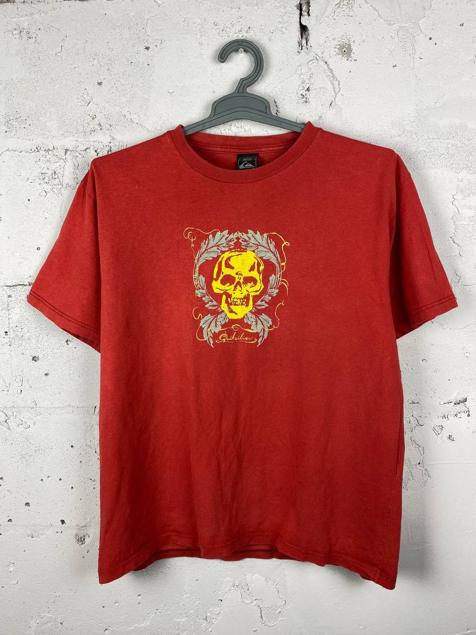 Quiksilver × Vintage Vintage Quiksilver T-Shirt Medium Surf Skateboard y2k Size US M / EU 48-50 / 2 - 2 Thumbnail