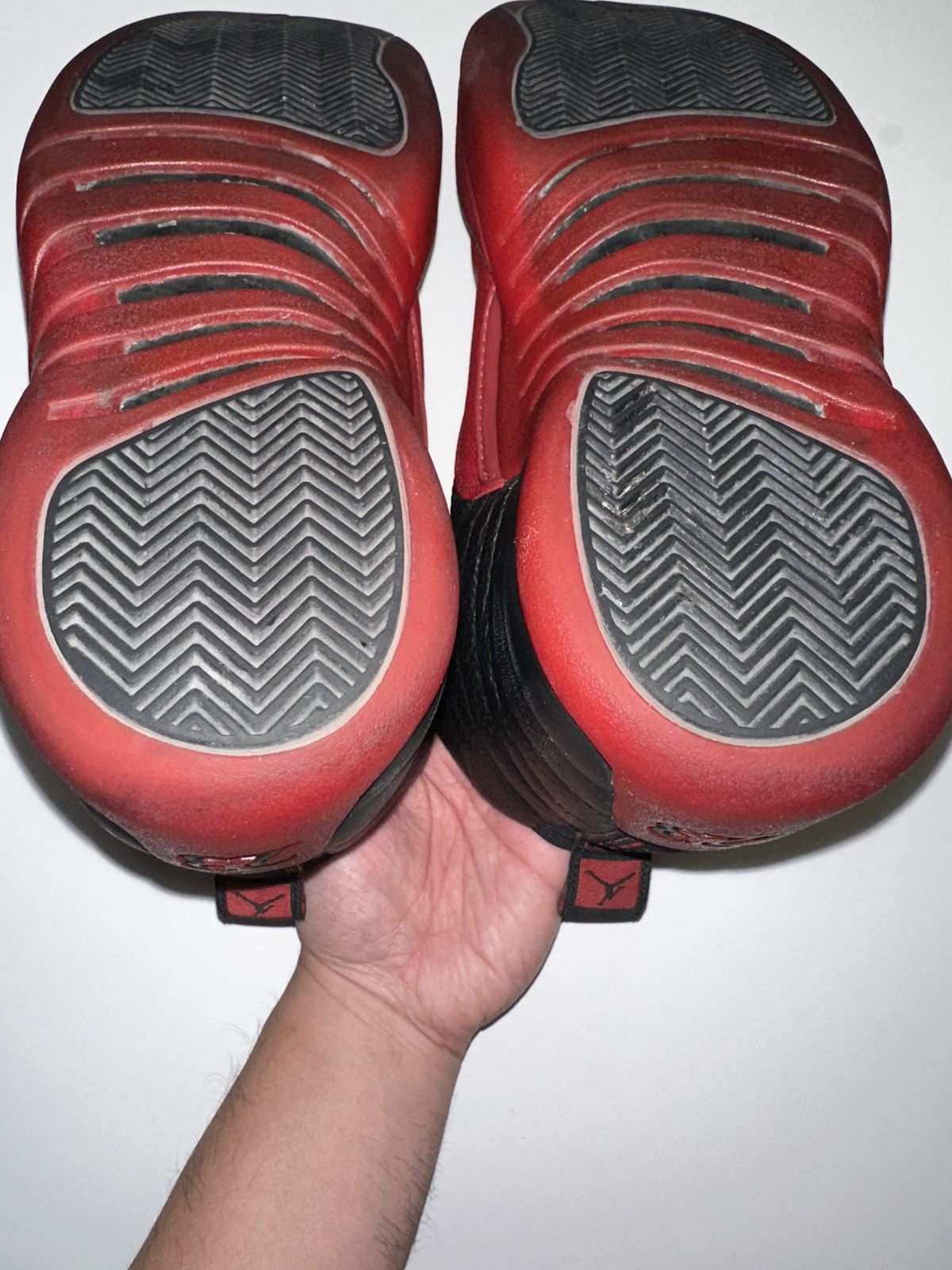Jordan Brand Jordan 12 XII Retro Mid Flu Game (NO BOX) Men’s Size 11 Size US 11 / EU 44 - 11 Thumbnail