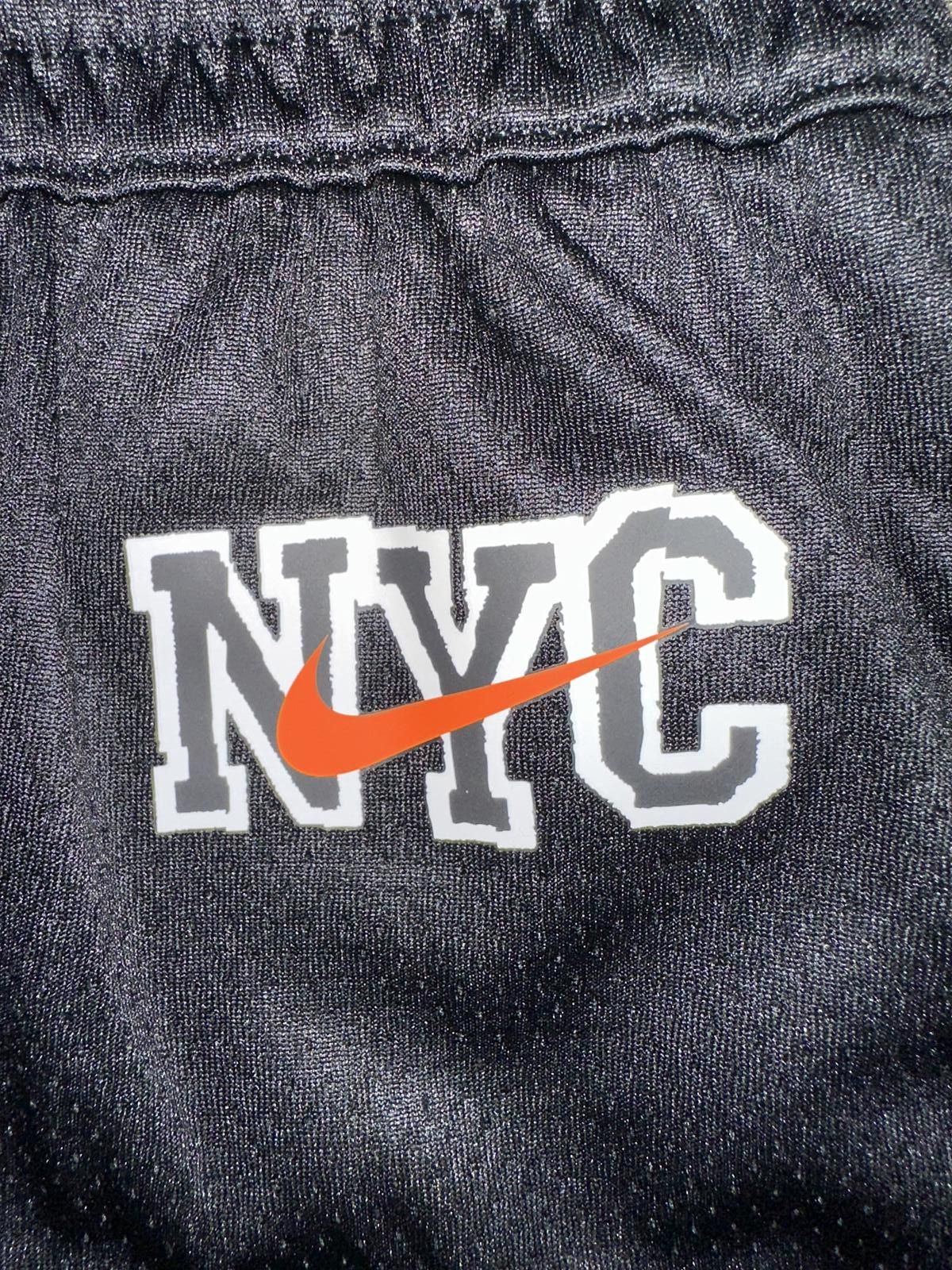 Nike Nike Men’s NBA New York Knicks Swingman Short Sample Size US 34 / EU 50 - 2 Thumbnail