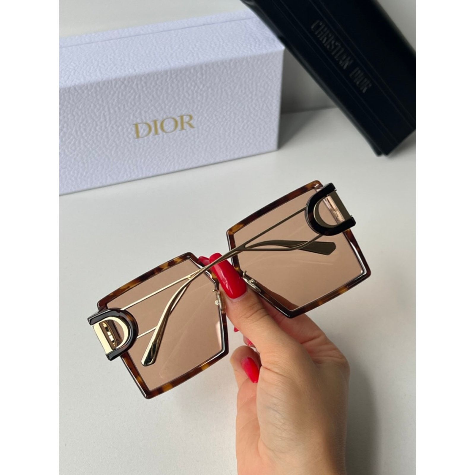 Dior NEW Dior 30Montaigne SU Brown Oversized Square Sunglasses Size ONE SIZE - 9 Thumbnail