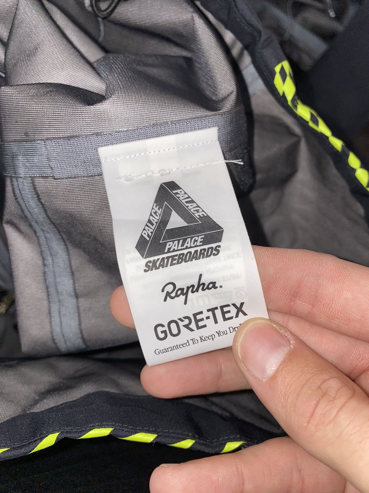 Goretex × Palace × Rapha Palace x Rapha x Cannondale Goretex Jacket Size US M / EU 48-50 / 2 - 16 Thumbnail