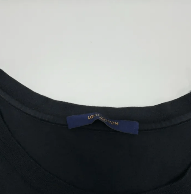Louis Vuitton Louis Vuitton Long Sleeve T-shirt Size US L / EU 52-54 / 3 - 4 Thumbnail