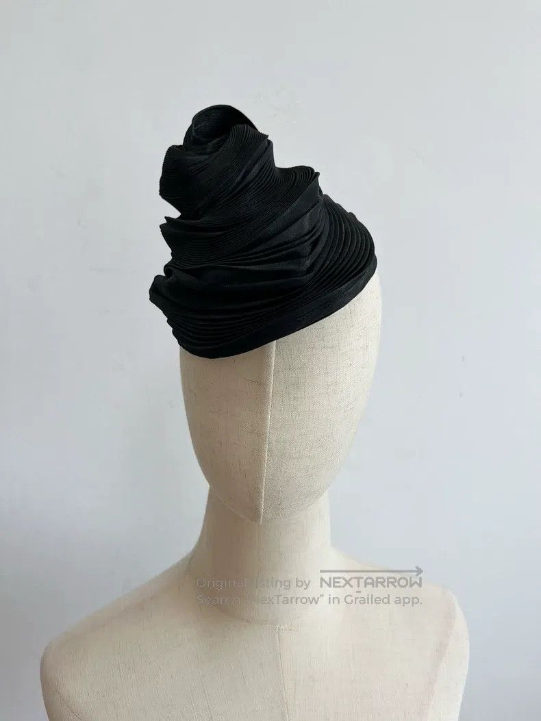 Issey Miyake Issey Miyake Alien Hat Black Size ONE SIZE - 3 Thumbnail