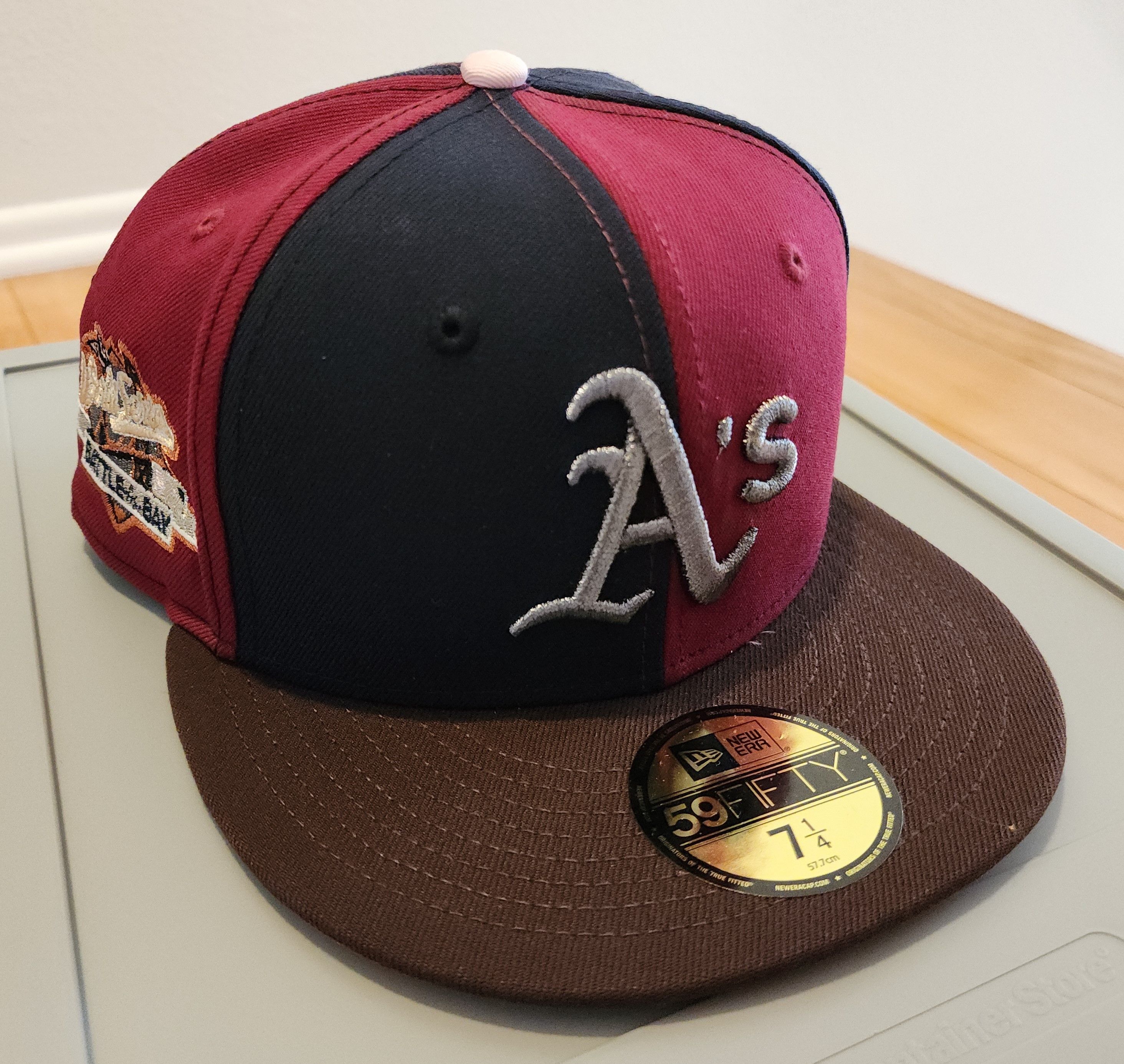 Other OAKLAND ATHLETICS Rushmore “WHAT THE DAY” size 7-1/4 Size ONE SIZE - 1 Thumbnail