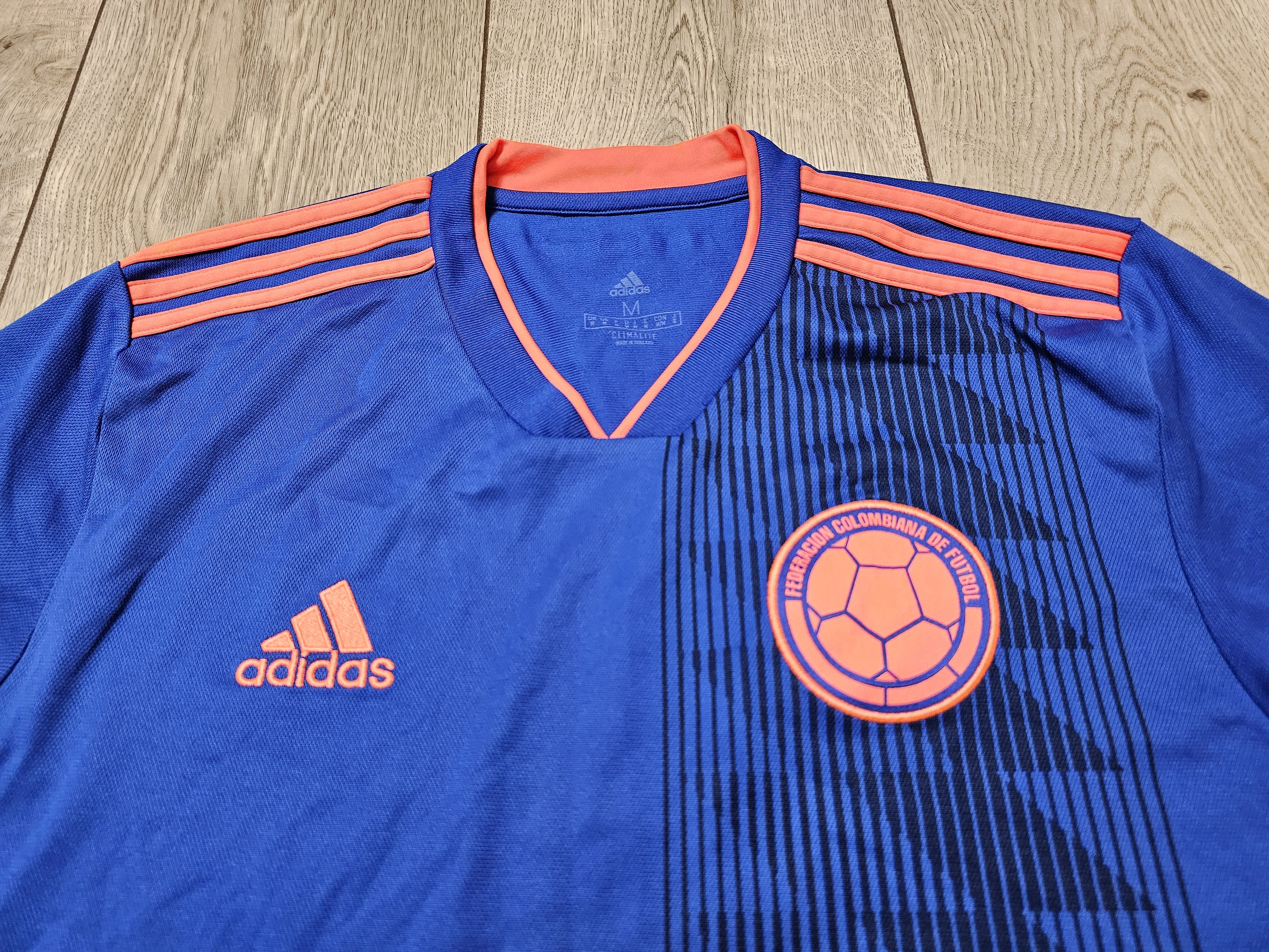 Adidas COLOMBIA 2018 2019 AWAY FOOTBALL SHIRT SOCCER JERSEY Size US M / EU 48-50 / 2 - 3 Thumbnail