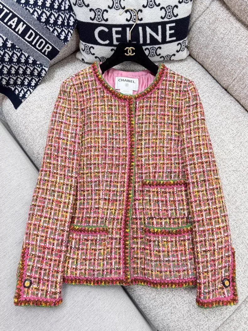 Chanel Chanel Mixed-color plaid tweed knitted jacket Size XS / US 0-2 / IT 36-38 - 2 Thumbnail