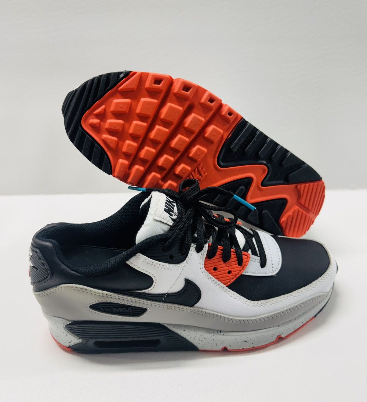 Nike Nike Air Flight Falcon Multicolor Leather Basketball  display picture 2