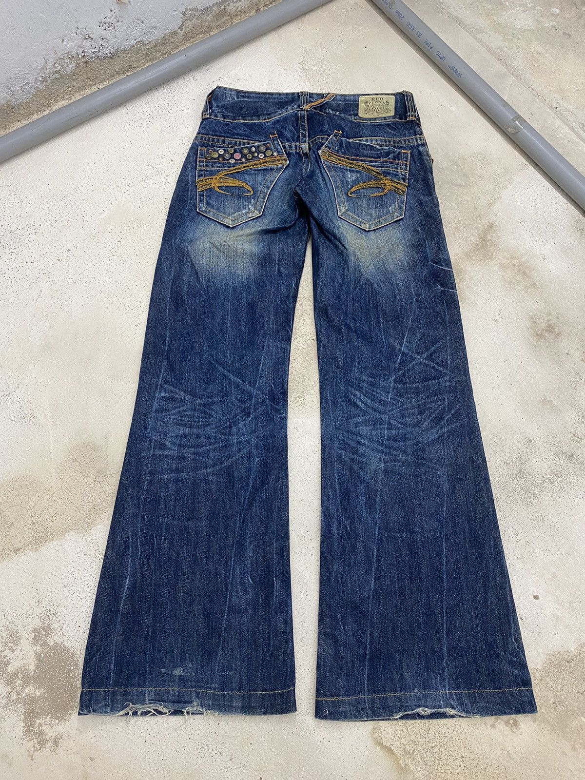 Japanese Brand × Le Grande Bleu (L.G.B.) × Tornado Mart Flare Red Pepper Denim Unique Embellished Pocket Mud Washed Size US 28 / EU 44 - 2 Thumbnail
