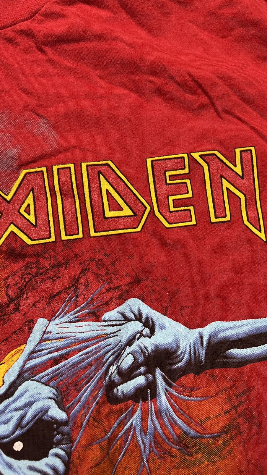 Band Tees 1993 Iron Maiden ripped head “a real dead one” rare t shirt Size US XL / EU 56 / 4 - 7 Thumbnail
