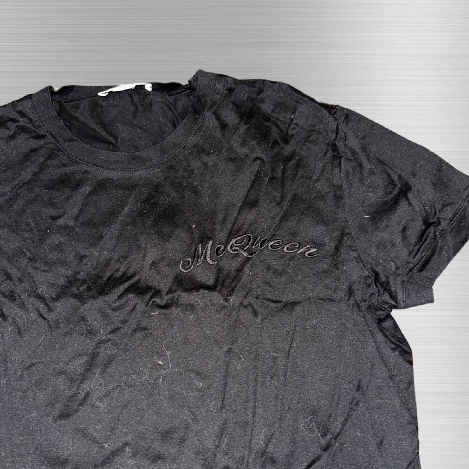 Alexander McQueen Alexander McQueen Black Logo Chest Embroidery T-Shirt Medium Size US M / EU 48-50 / 2 - 3 Thumbnail