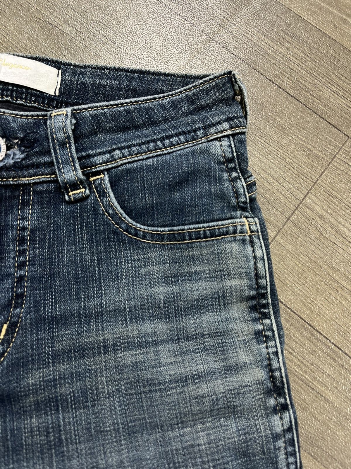 If Six Was Nine 2000s Something Edwin Flare Jeans High Street Japan Boot Cut Size US 26 / EU 42 - 7 Thumbnail