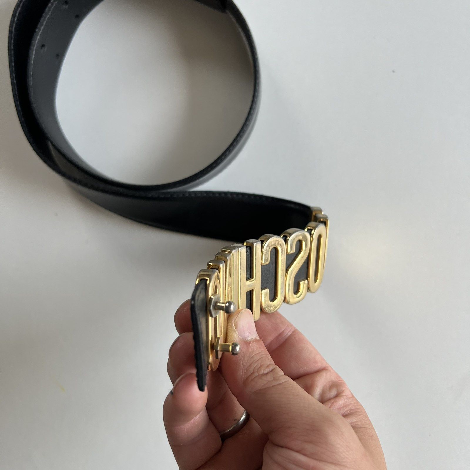 Moschino Moschino Gold Belt Buckle Size ONE SIZE - 3 Thumbnail