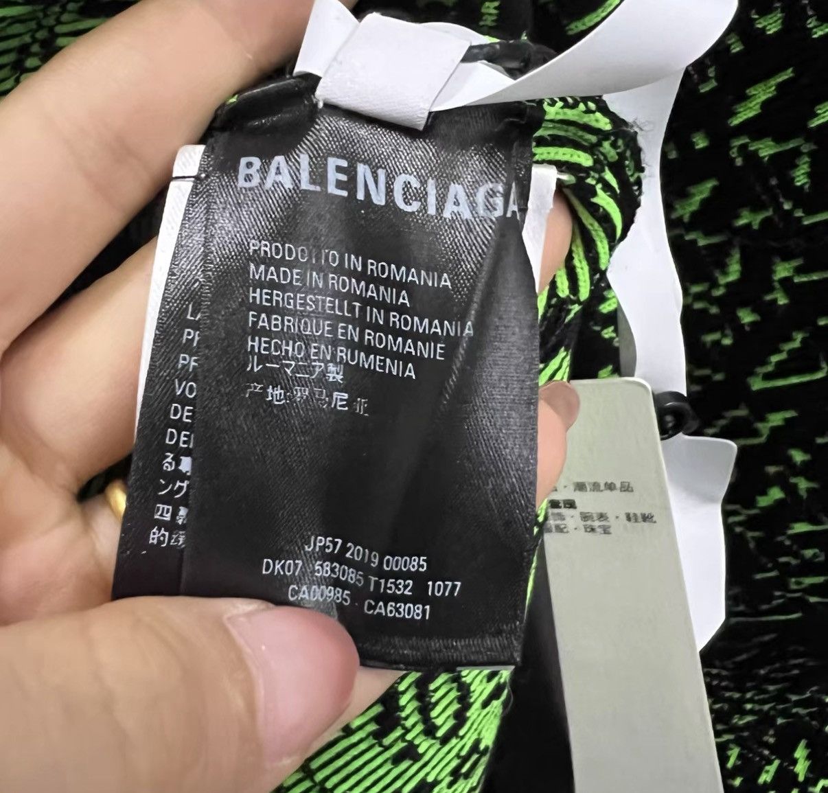 Balenciaga Balenciaga Black-Green Blend Knit Sweater J41 Size US S / EU 44-46 / 1 - 5 Thumbnail