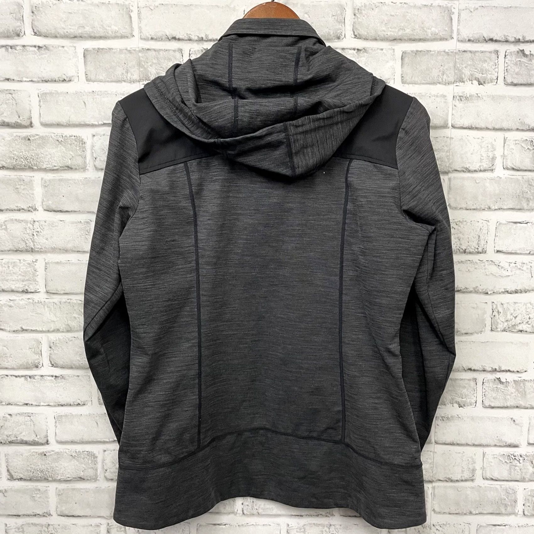 Vintage Kuhl Jacket Gray Full-Zip Hooded Polyester Blend Womens M Gray Basic Jacket Hoodie Mens? Size M / US 6-8 / IT 42-44 - 5 Thumbnail