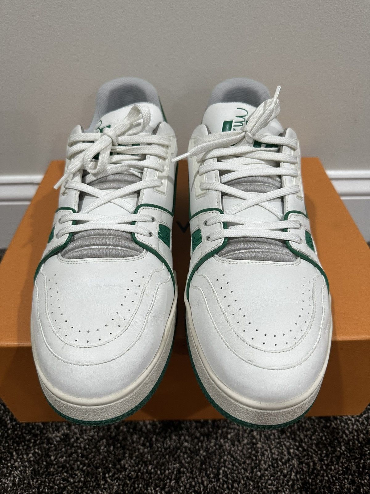 Louis Vuitton Louis Vuitton x Virgil Abloh LV Low Trainer OG Green SS19 Size US 10 / EU 43 - 5 Thumbnail