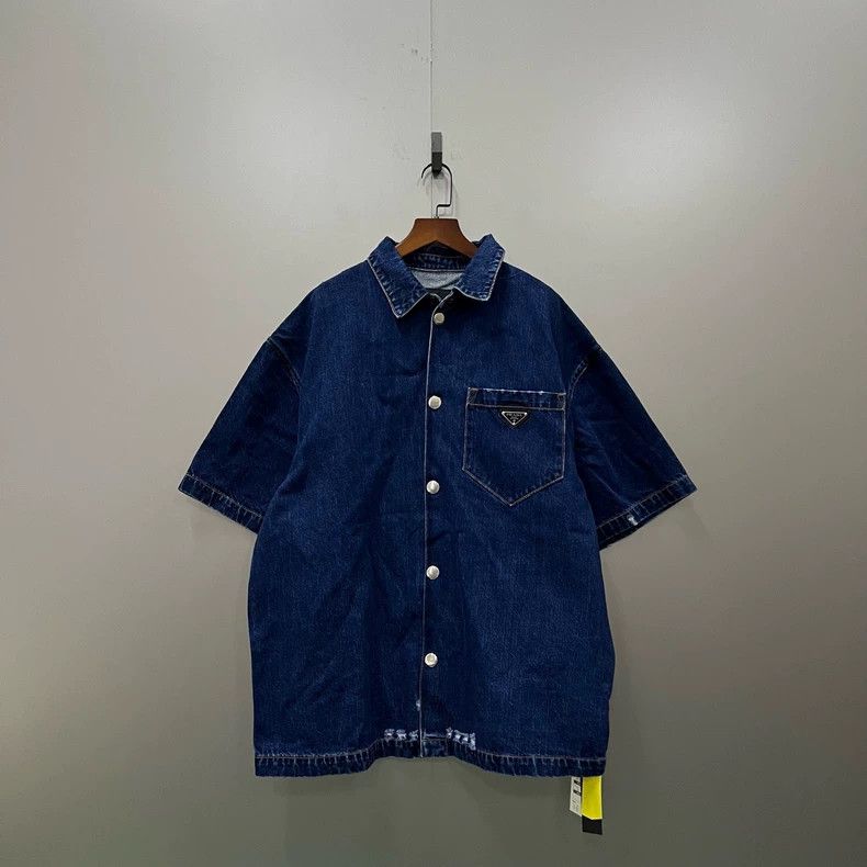 Prada Prada Triangle denim short-sleeved shirt 2503-Nextarrow Size US L / EU 52-54 / 3 - 1 Thumbnail