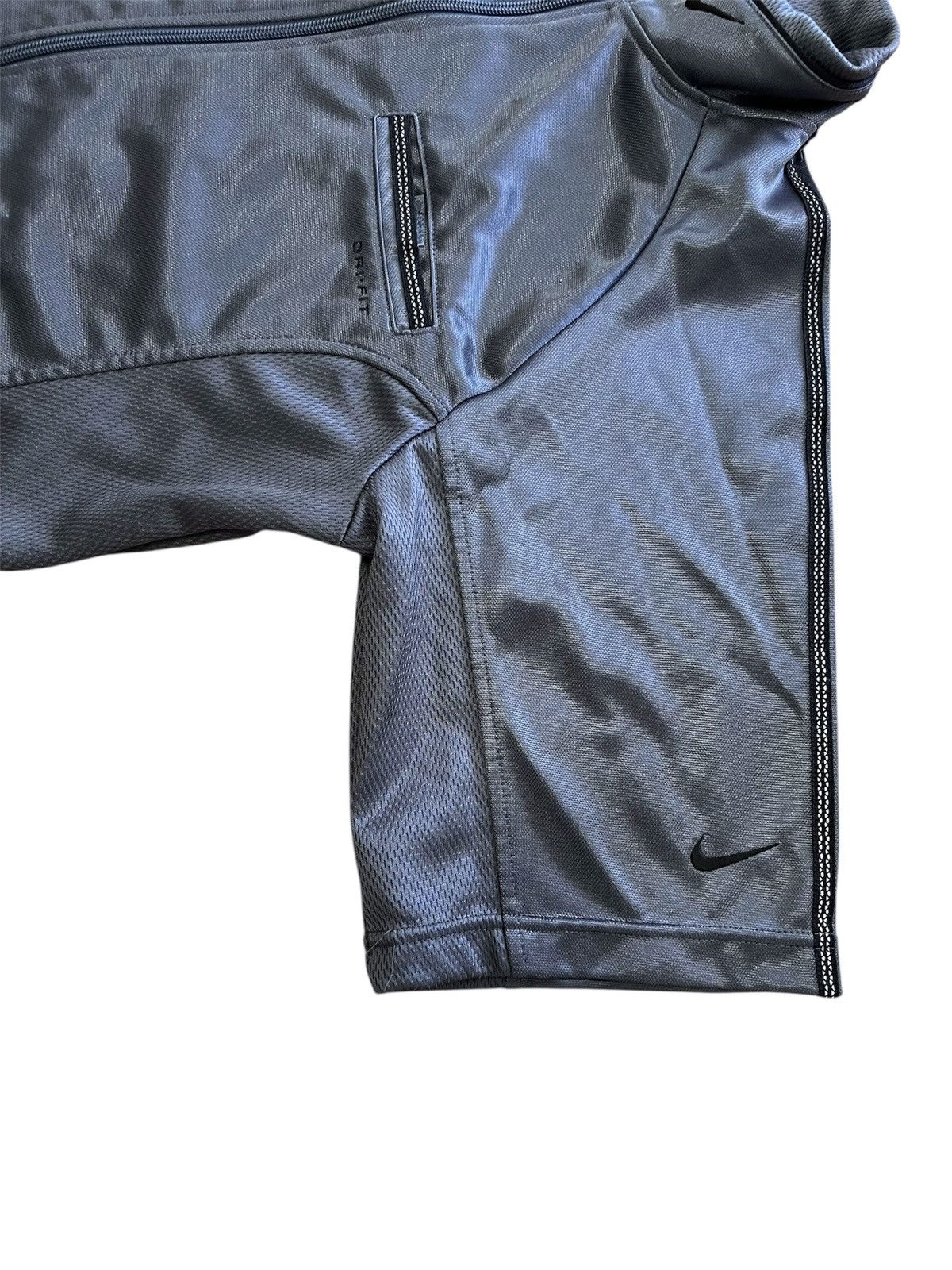 Nike × Vintage Rare Nike Dri-Fit Mesh Track Jacket Size S / US 4 / IT 40 - 4 Thumbnail