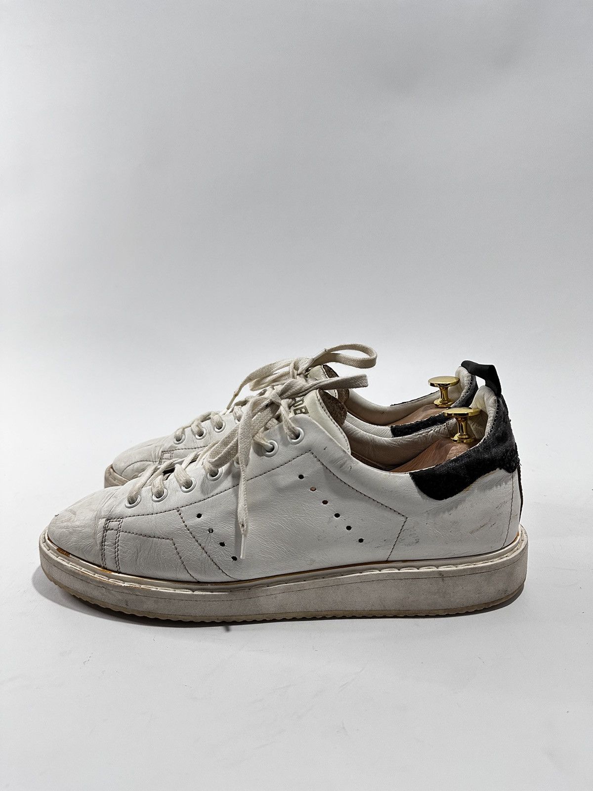 Golden Goose Starter White Leather Low Top Sneakers  display picture 1