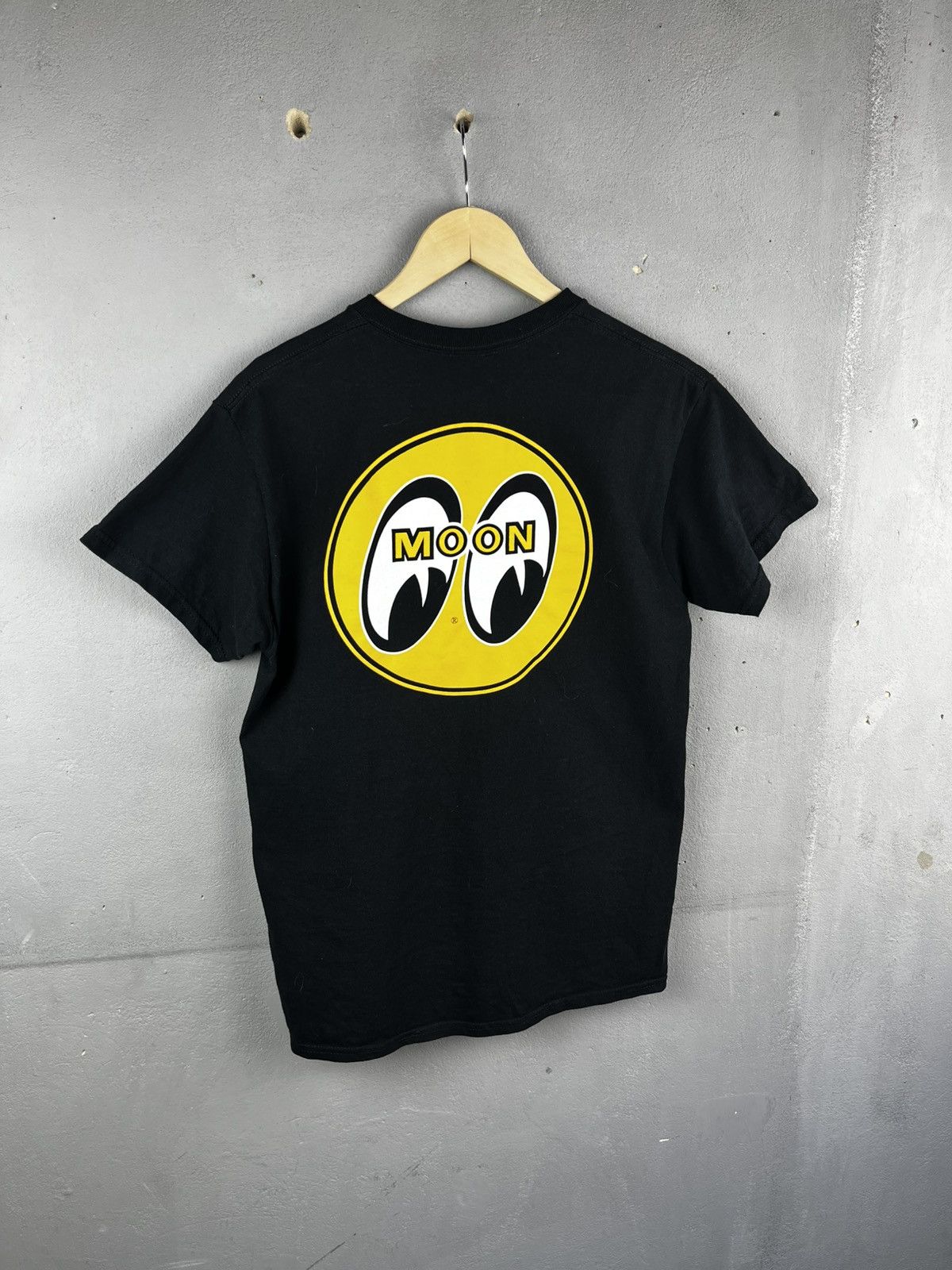 Vintage Men's Mooneyes Moon Equipped Classic Logo T-Shirt Black Size US M / EU 48-50 / 2 - 9 Thumbnail