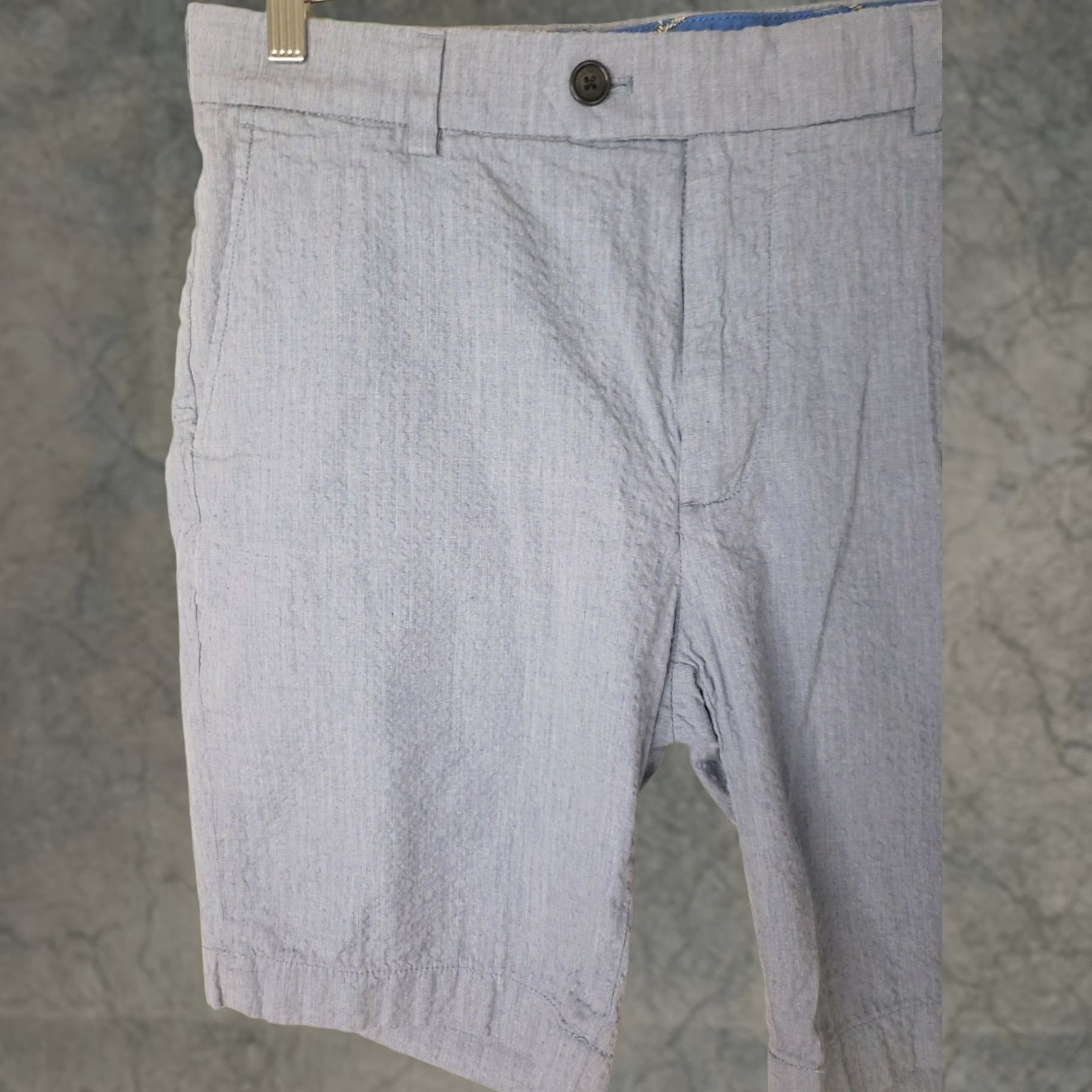Brooks Brothers Brooks Brothers Bermuda Shorts Men's 34x9.5" Cotton Seersucker Stripe Navy Gray Seersucker Zip Front Casual Shorts Vintage No, 34, Regular Fit Size US 34 / EU 50 - 1 Thumbnail