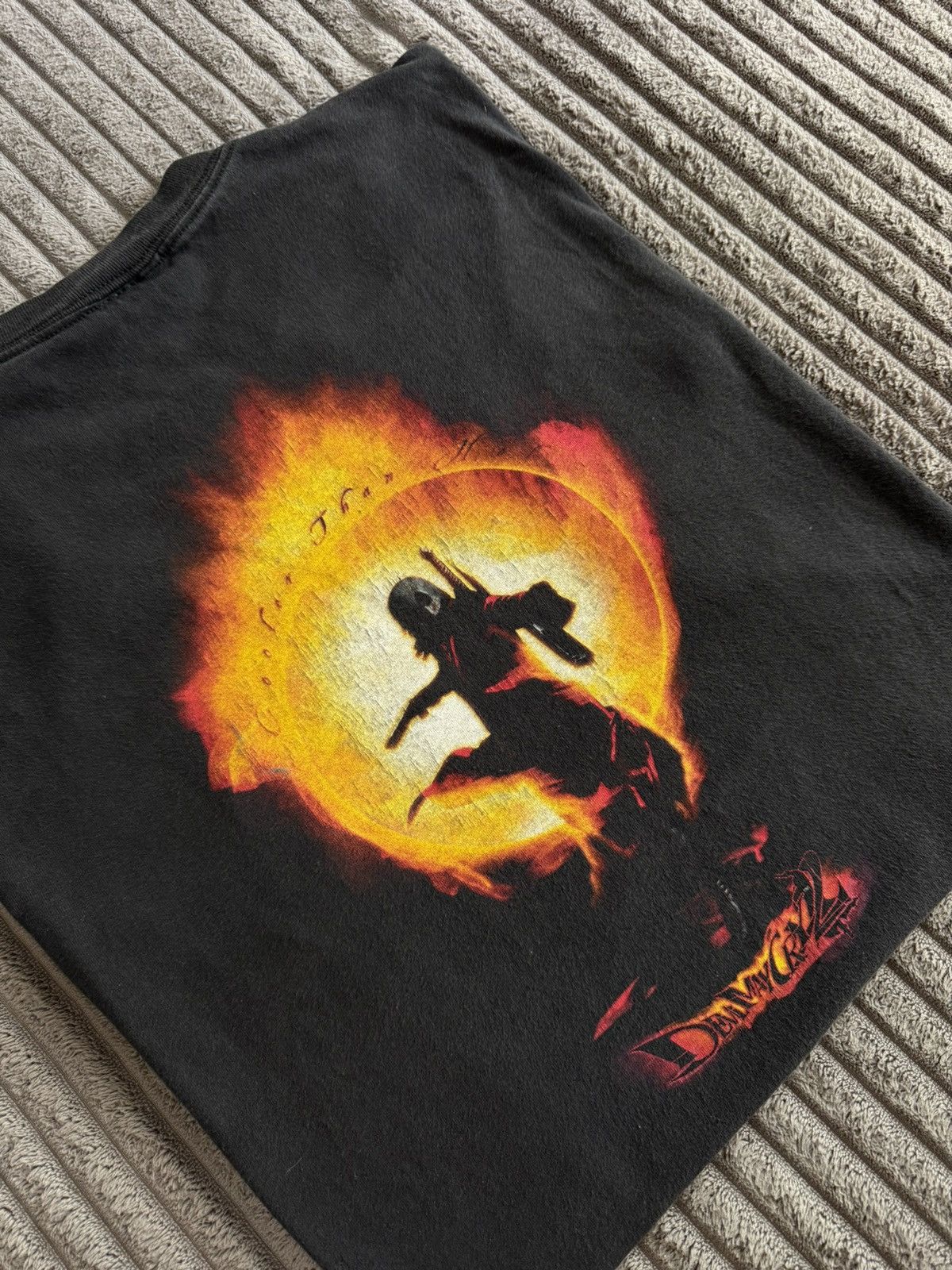 Hanes Playstation x Capcom “Devil May Cry” T-shirt Size US L / EU 52-54 / 3 - 2 Thumbnail