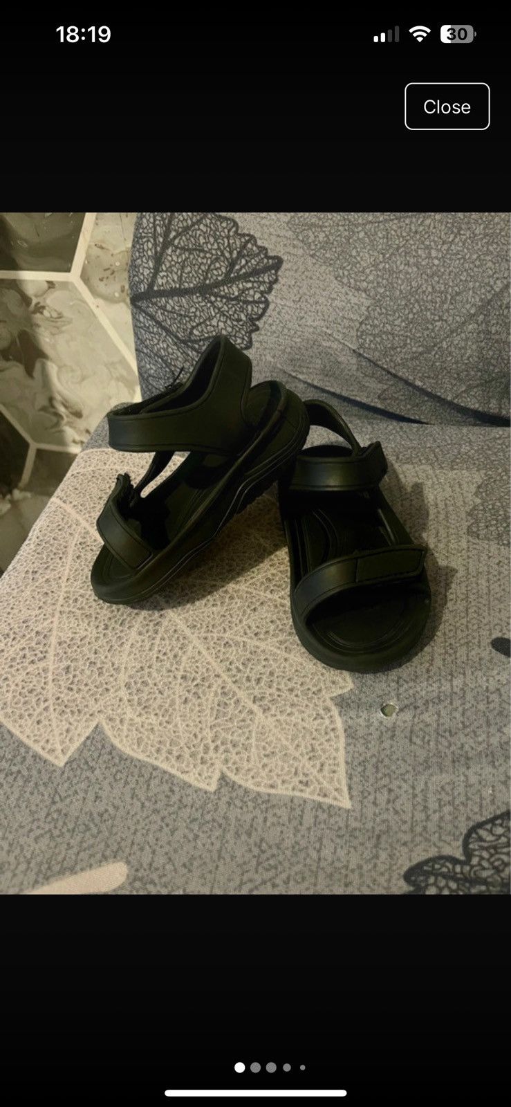 Zara Kids sandles Size US 9 / EU 42 - 1 Thumbnail