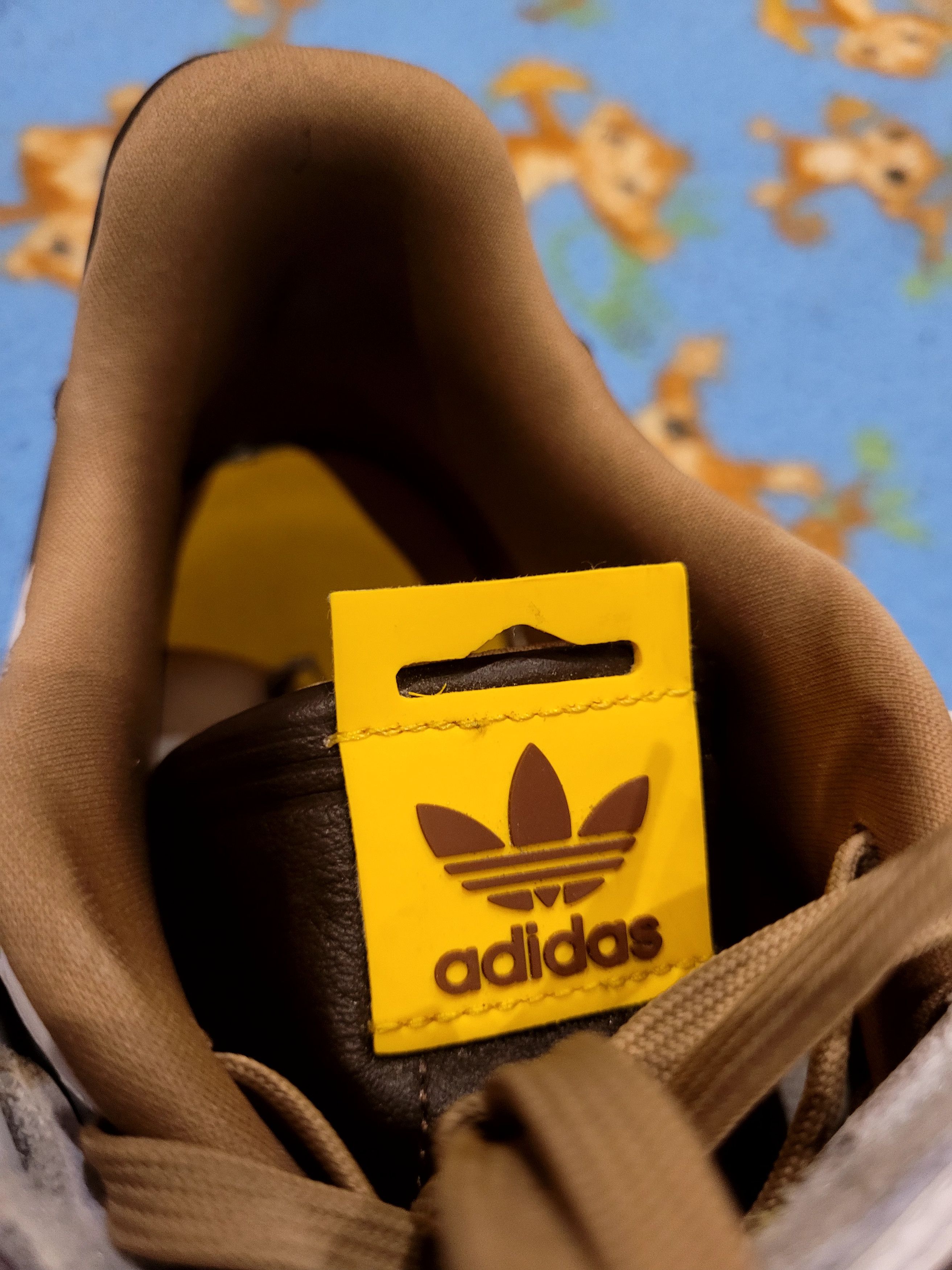 Adidas Adidas Forum x M&m's white/ brown Size US 11 / EU 44 - 14 Thumbnail