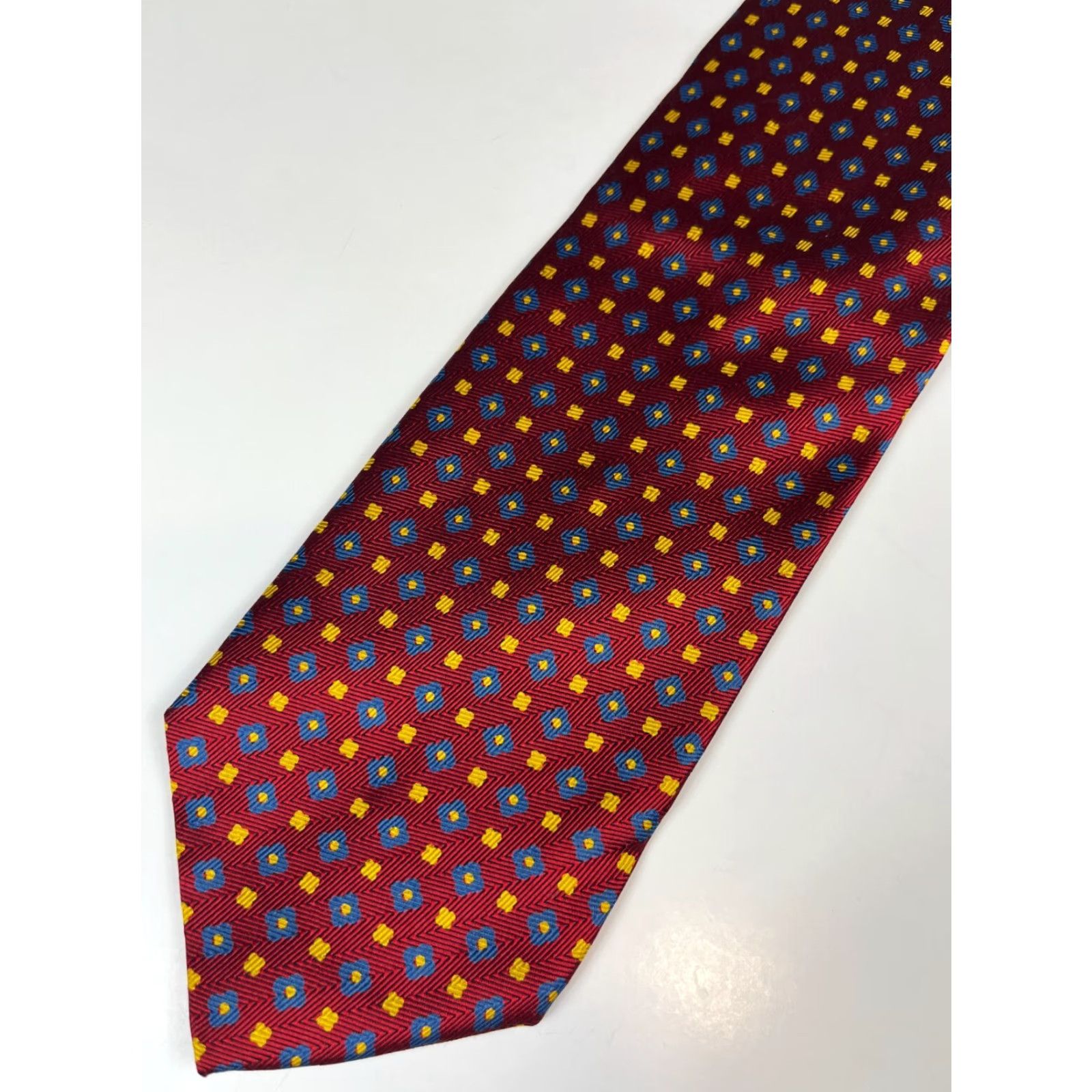 Giorgio Armani VINTAGE Giorgio Armani Classico Silk Tie 58.25" 3.75" Wide Handmade in Italy Red Floral Logo Men Tie Size ONE SIZE - 5 Thumbnail