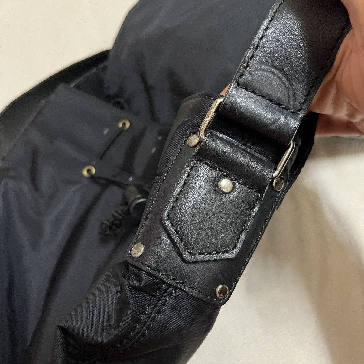 Japanese Brand × Jean Paul Gaultier × Vintage Authentic Vintage Jean Paul Gaultier Dragon Motive Nylon Bag Size ONE SIZE - 11 Thumbnail