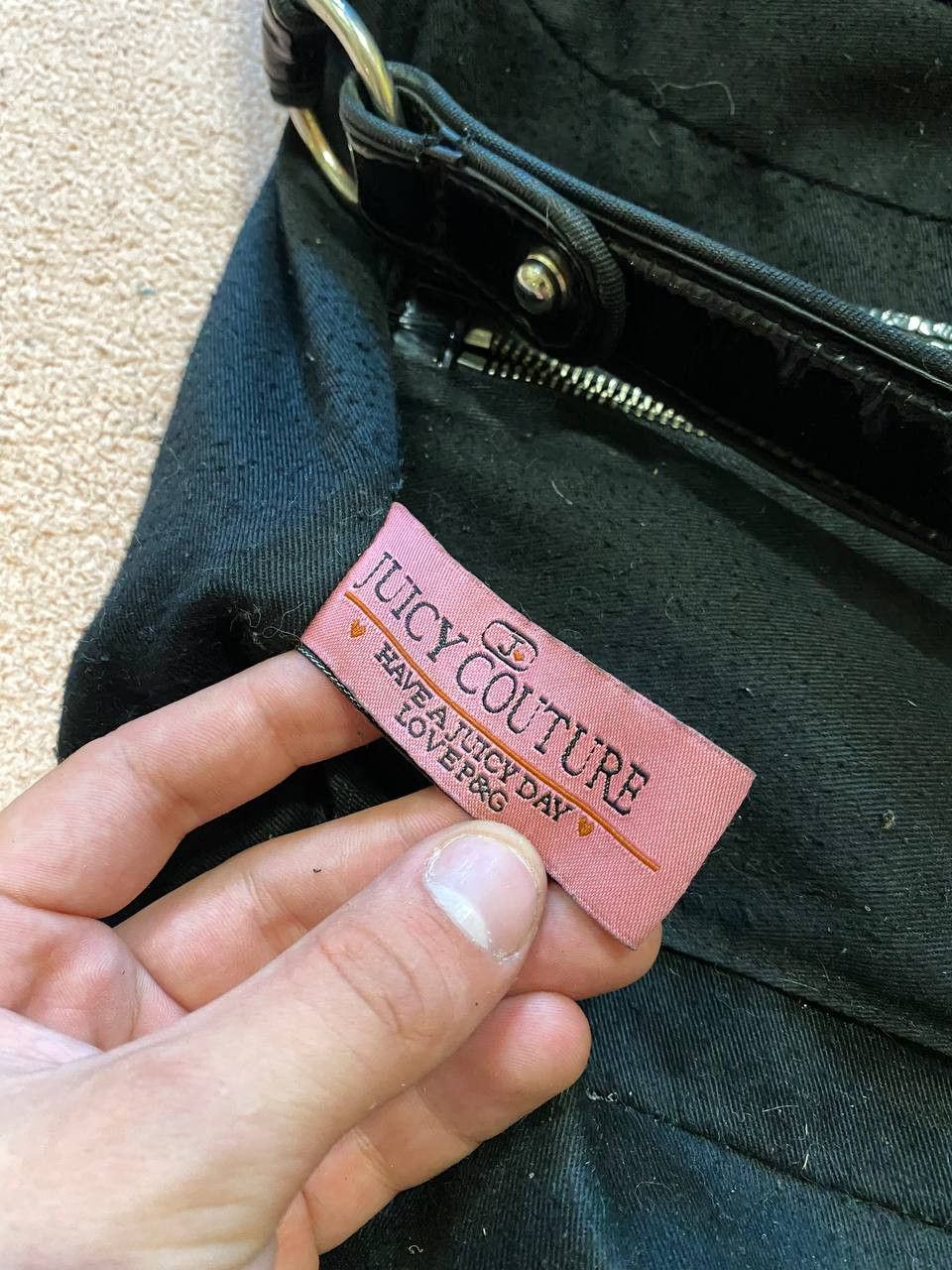 Juicy Couture Juicy couture rare vintage velour and Leather bag Size ONE SIZE - 20 Thumbnail