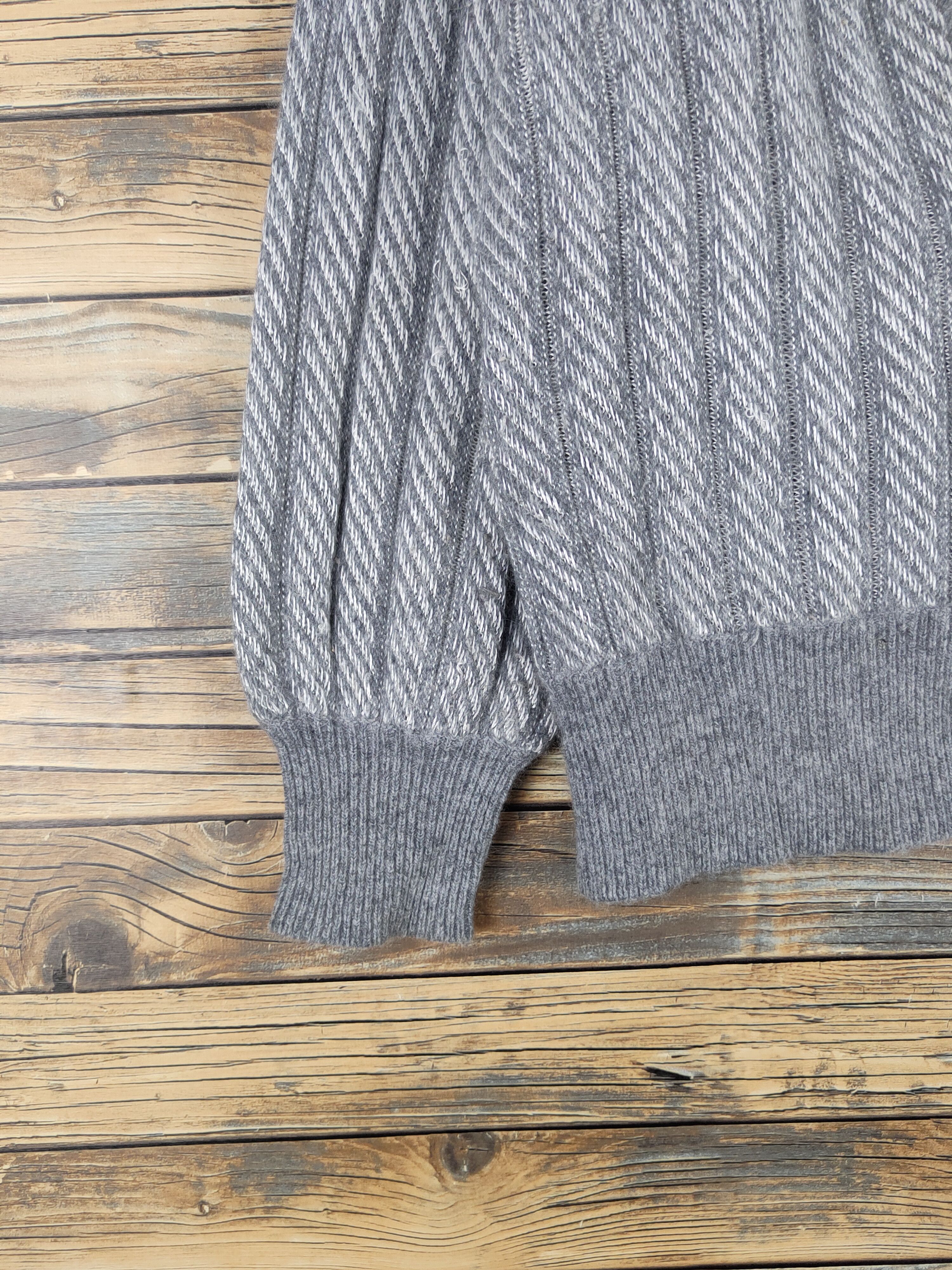 Vintage Le Muda Gray Knitwear vintage Cardigan #W1348 Size US M / EU 48-50 / 2 - 4 Thumbnail