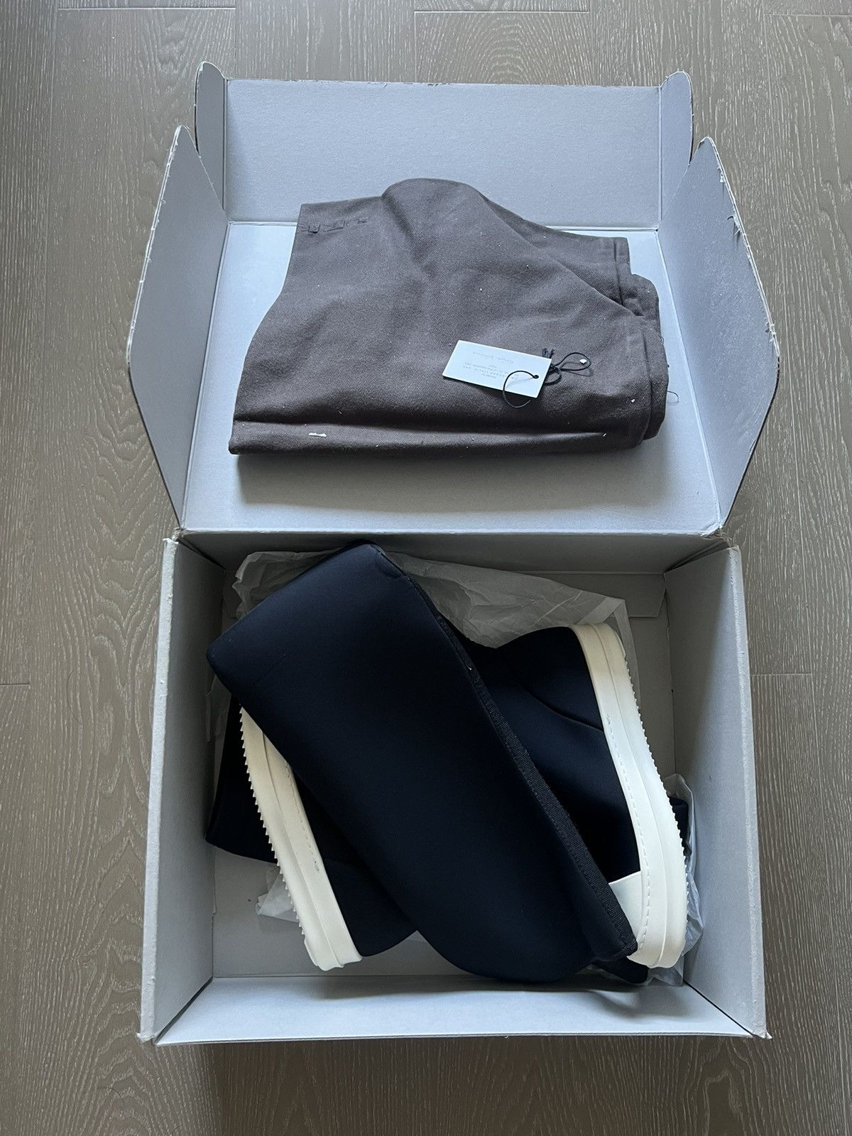 Rick Owens Drkshdw Rick owens drkshdw ramones thigh high sock sz36 Size US 6 / IT 36 - 6 Thumbnail