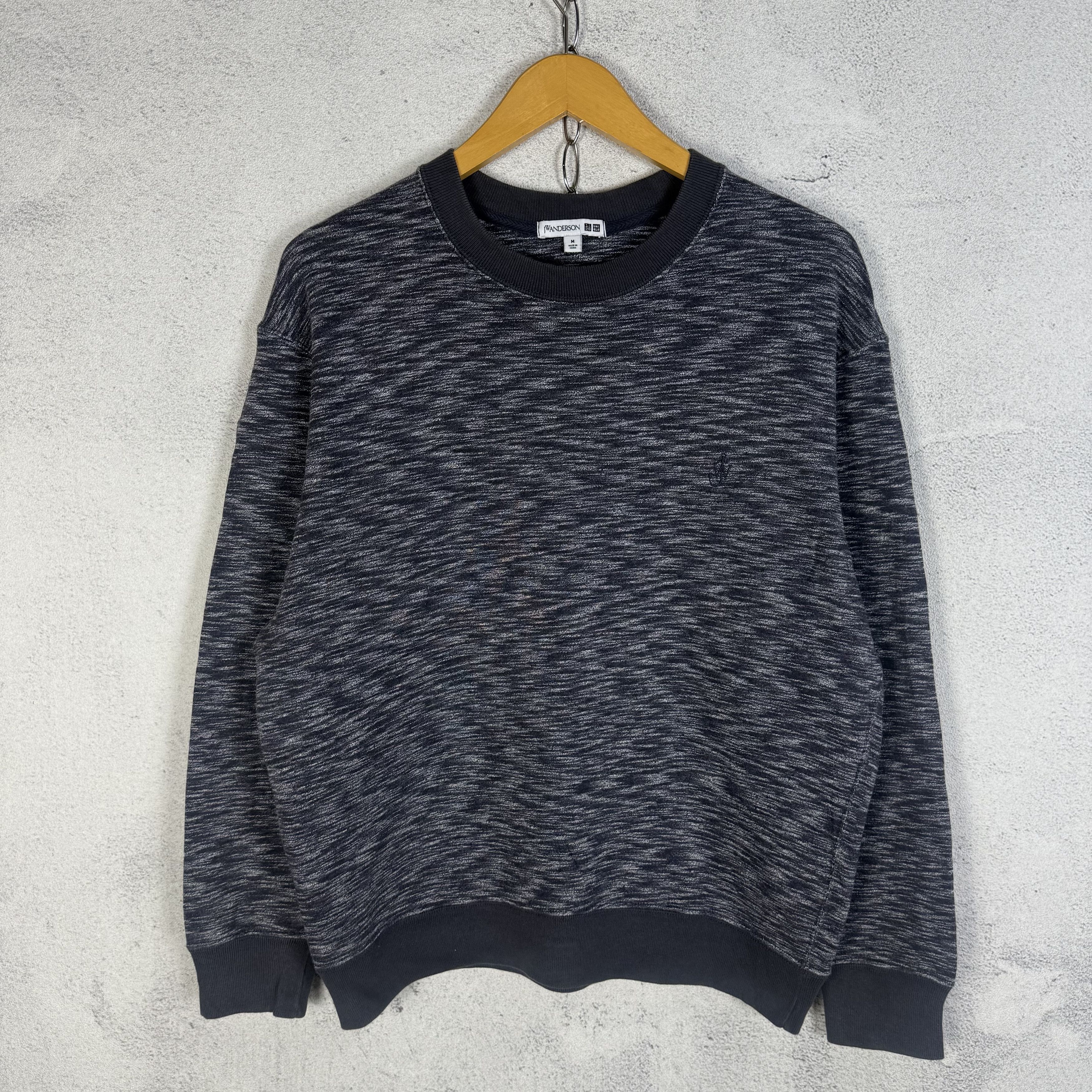 Uniqlo Uniqlo JW Anderson Sweatshirt Crewneck Size US M / EU 48-50 / 2 - 1 Thumbnail