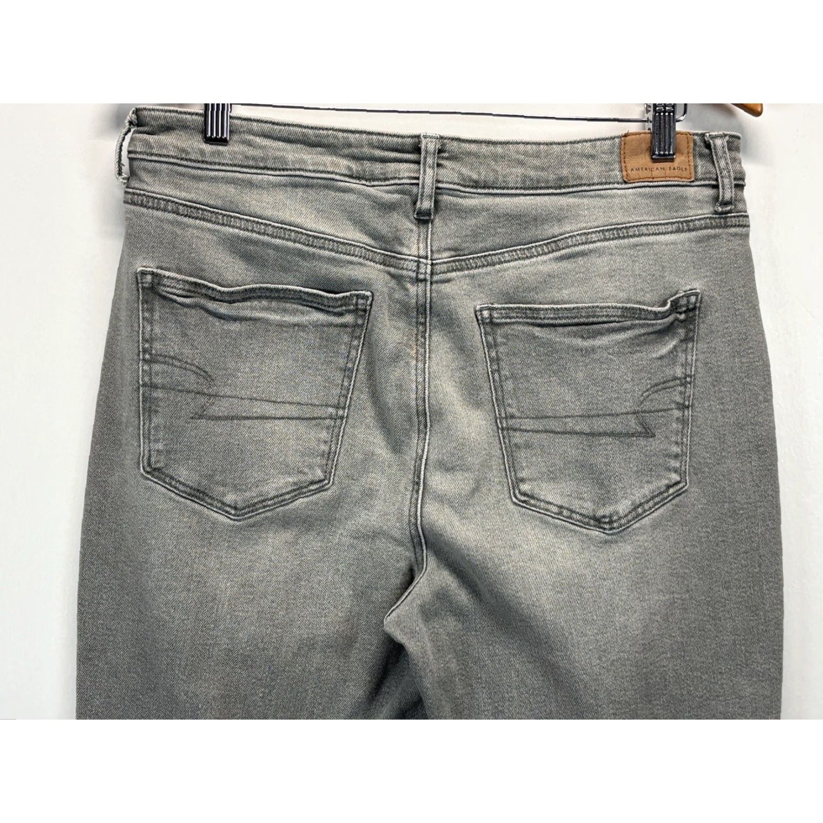 American Eagle Outfitters VINTAGE American Eagle Mom Jeans Short 14 Gray Green Distressed Women’s Jeans Size 36" / US 14 / IT 50 - 4 Thumbnail
