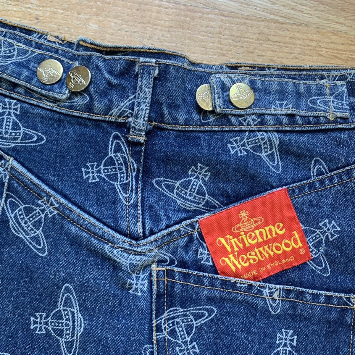 Vivienne Westwood SS1985 Orb Monogram Denim Mini-Skirt Size 30" / US 8 / IT 44 - 4 Thumbnail