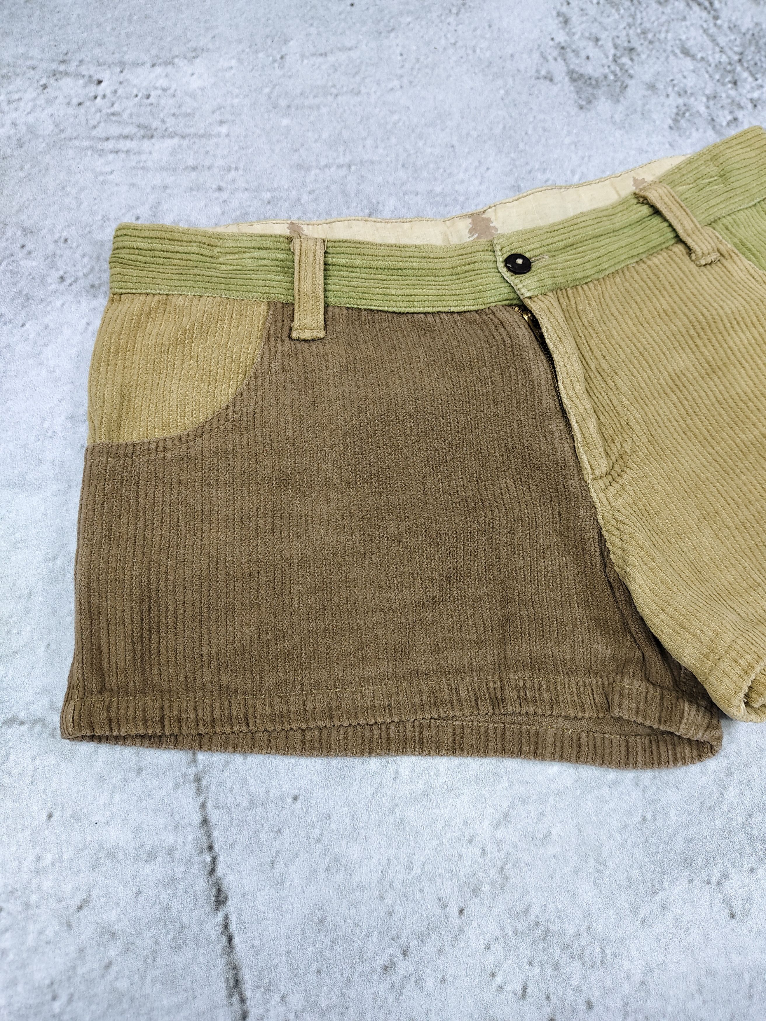 Japanese Brand Amina🇯🇵 Y2K Mori Girl Corduroy Patchwork Mini Shorts Size 30" / US 8 / IT 44 - 3 Thumbnail