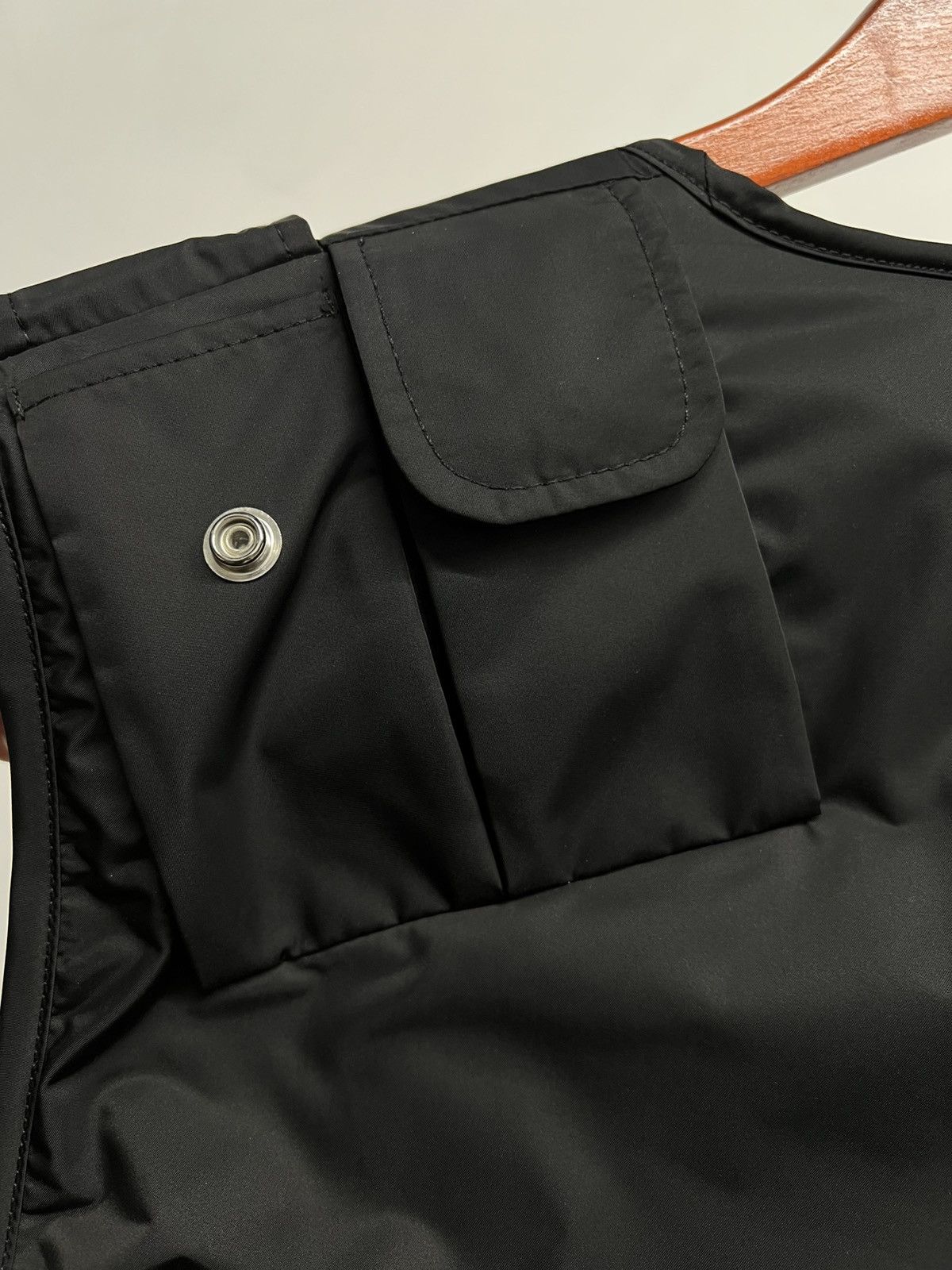 Givenchy Givenchy Multi-Pocket Cargo Nylon Vest Size US M / EU 48-50 / 2 - 4 Thumbnail