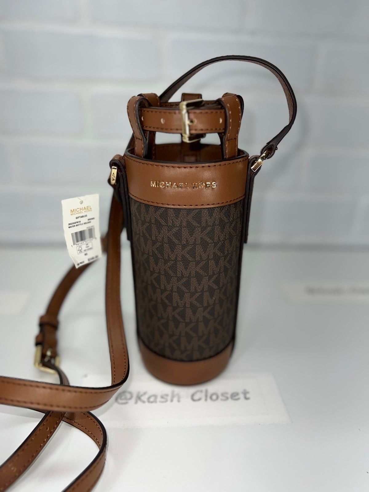 michael kors water boots
