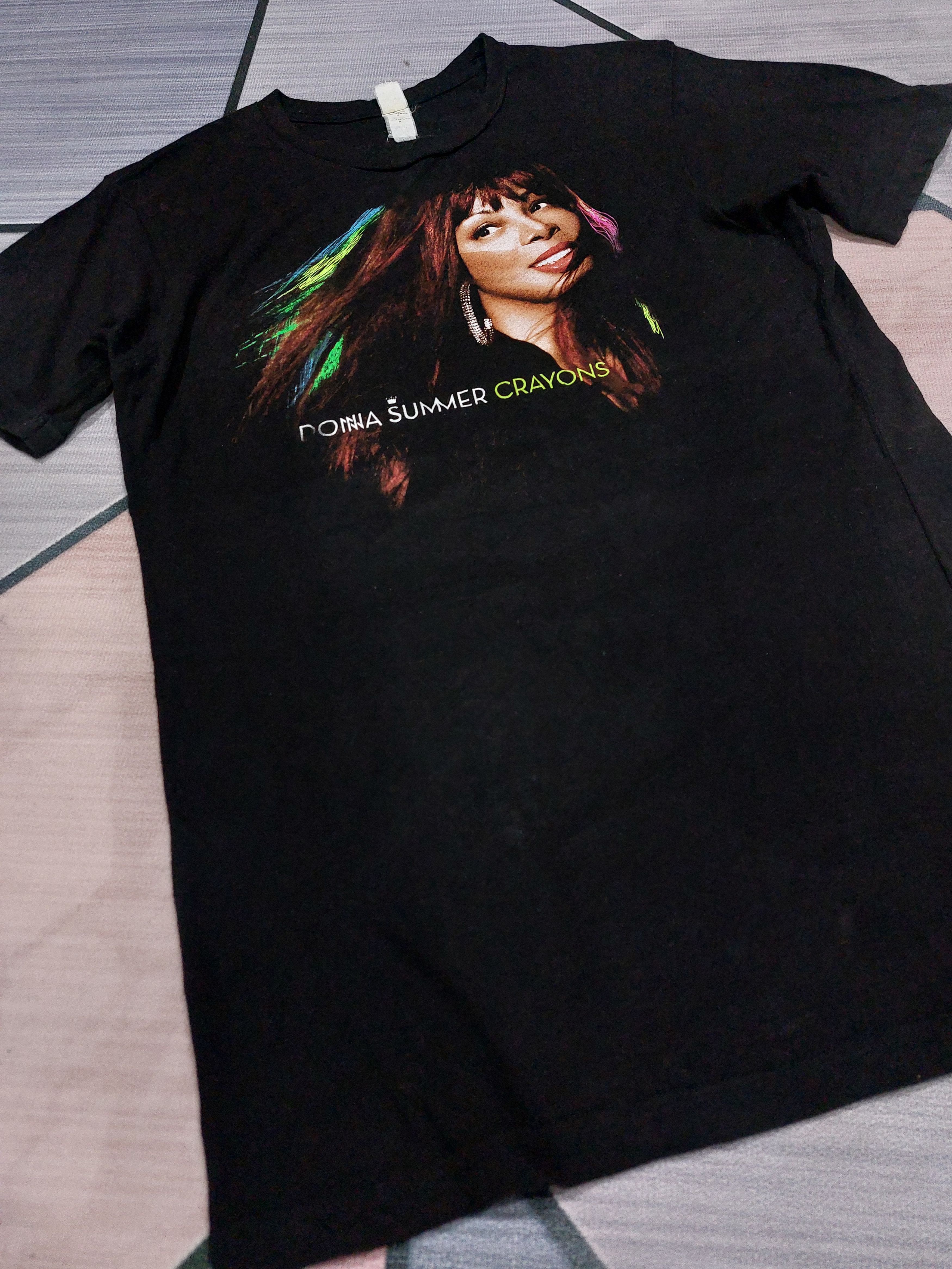 Band Tees × Vintage Y2K DONNA SUMMER TOUR CRAYONS 2008 Size US S / EU 44-46 / 1 - 5 Thumbnail
